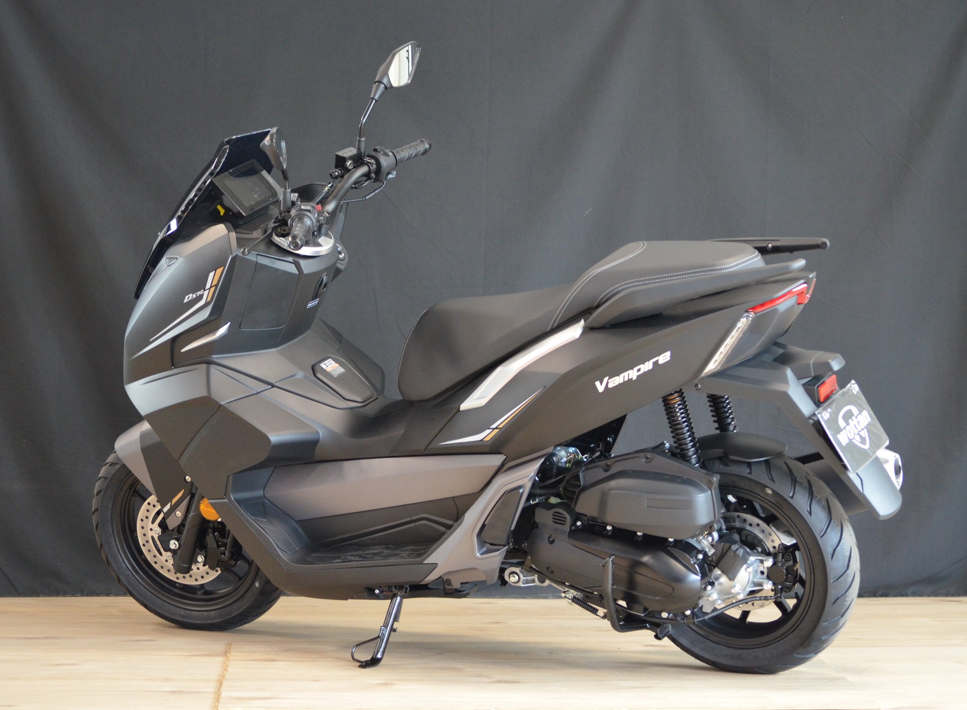WOTTAN VAMPIRE 125-image-5