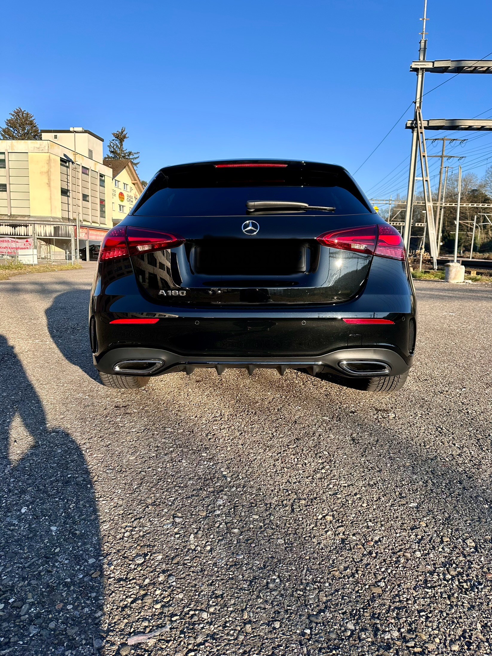 MERCEDES-BENZ A 180 7G-DCT-image-2