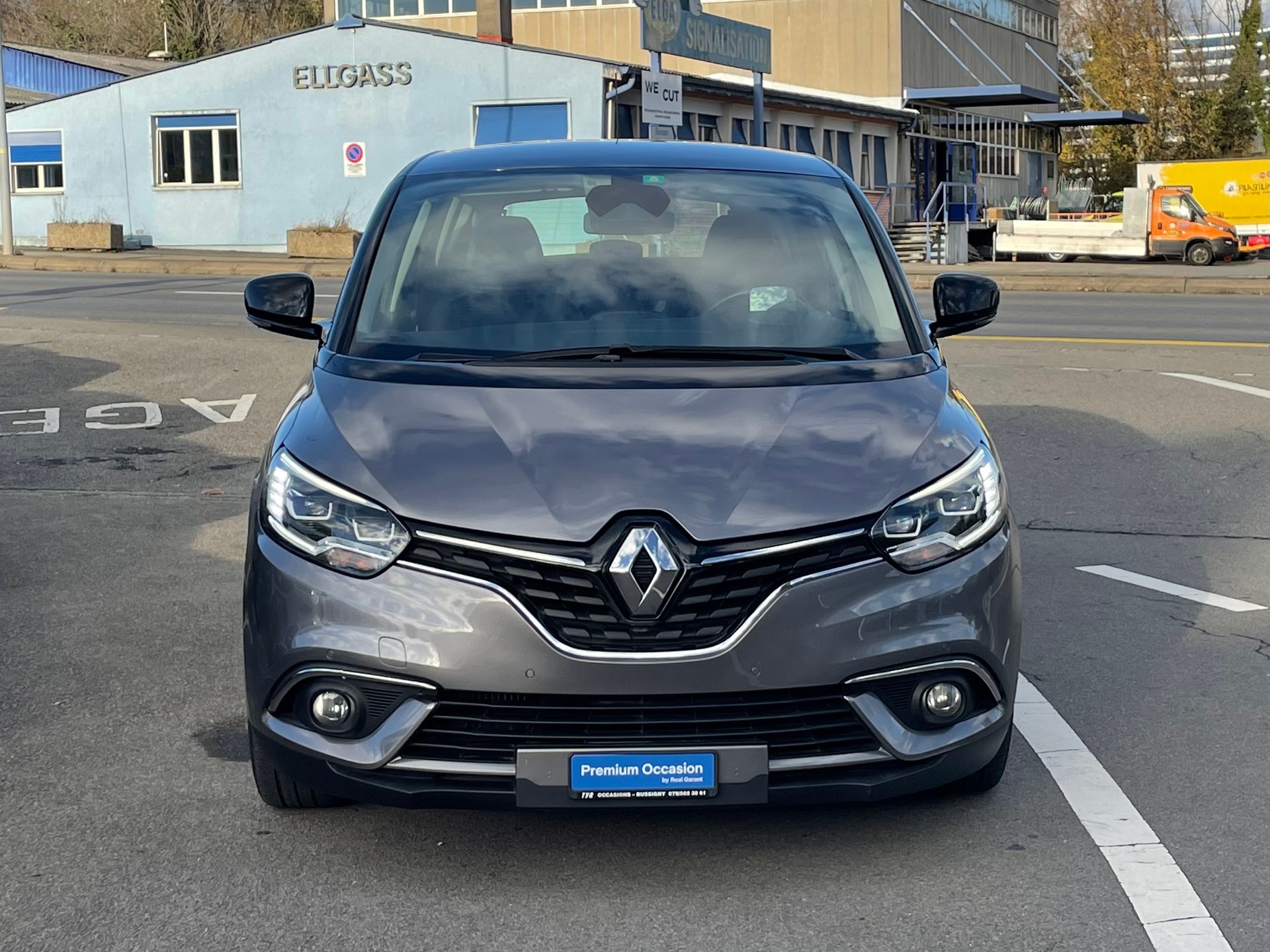 RENAULT Scénic 1.6 dCi Intens EDC-showroom-element-1