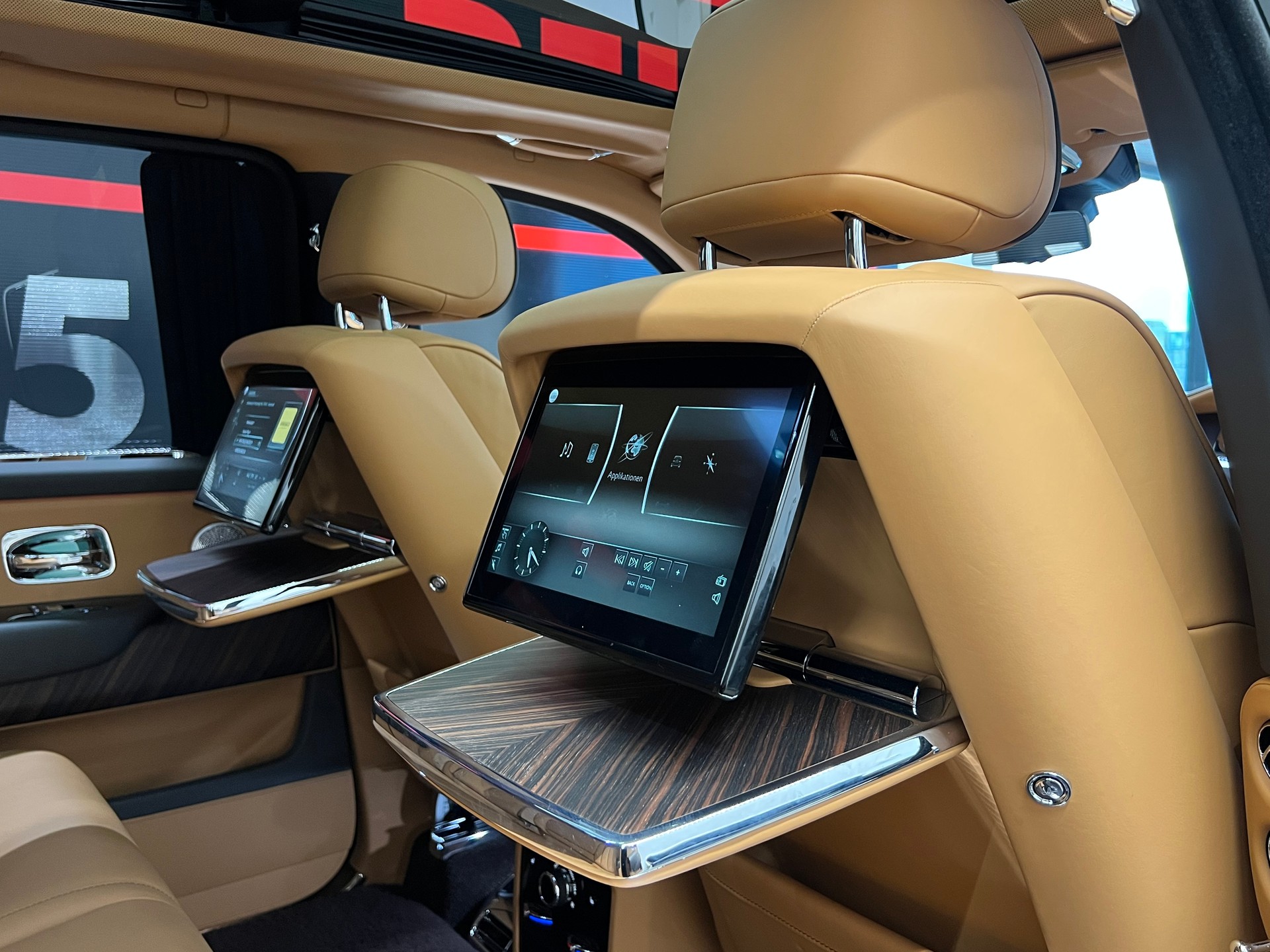 ROLLS-ROYCE Cullinan 6.7 V12-image-21