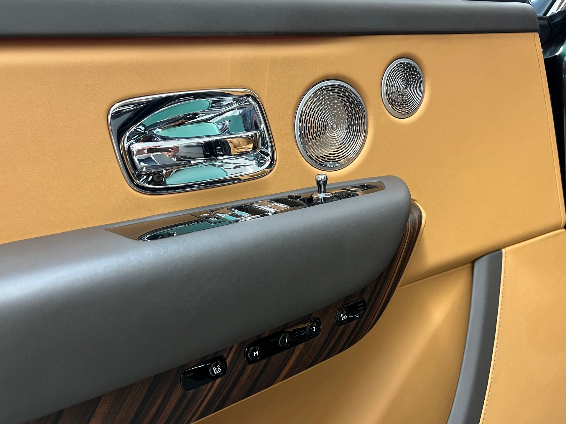 ROLLS-ROYCE Cullinan 6.7 V12-image-11