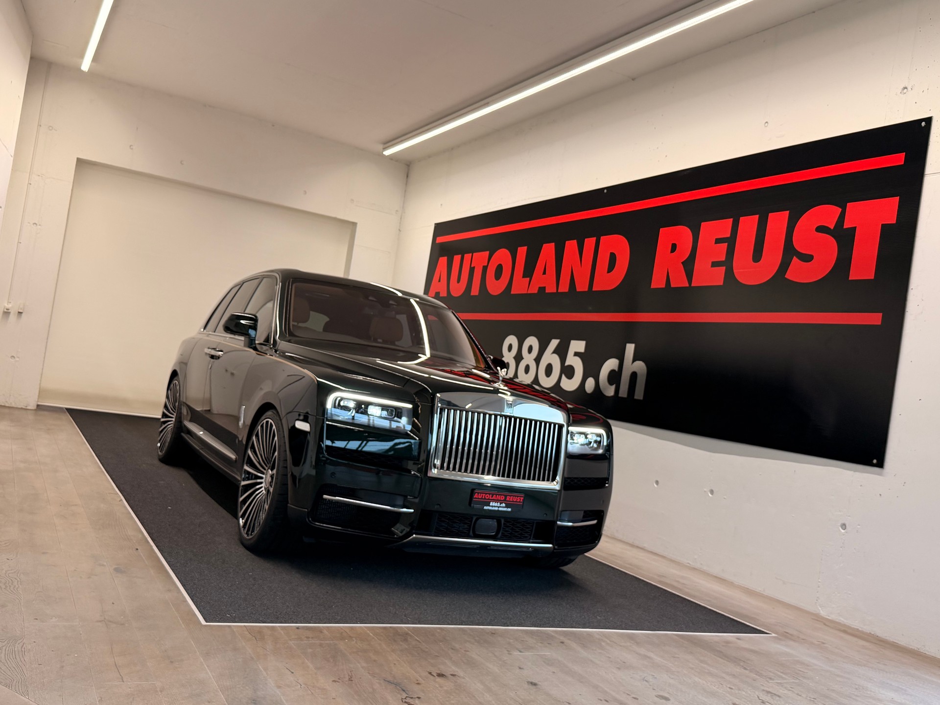 ROLLS-ROYCE Cullinan 6.7 V12