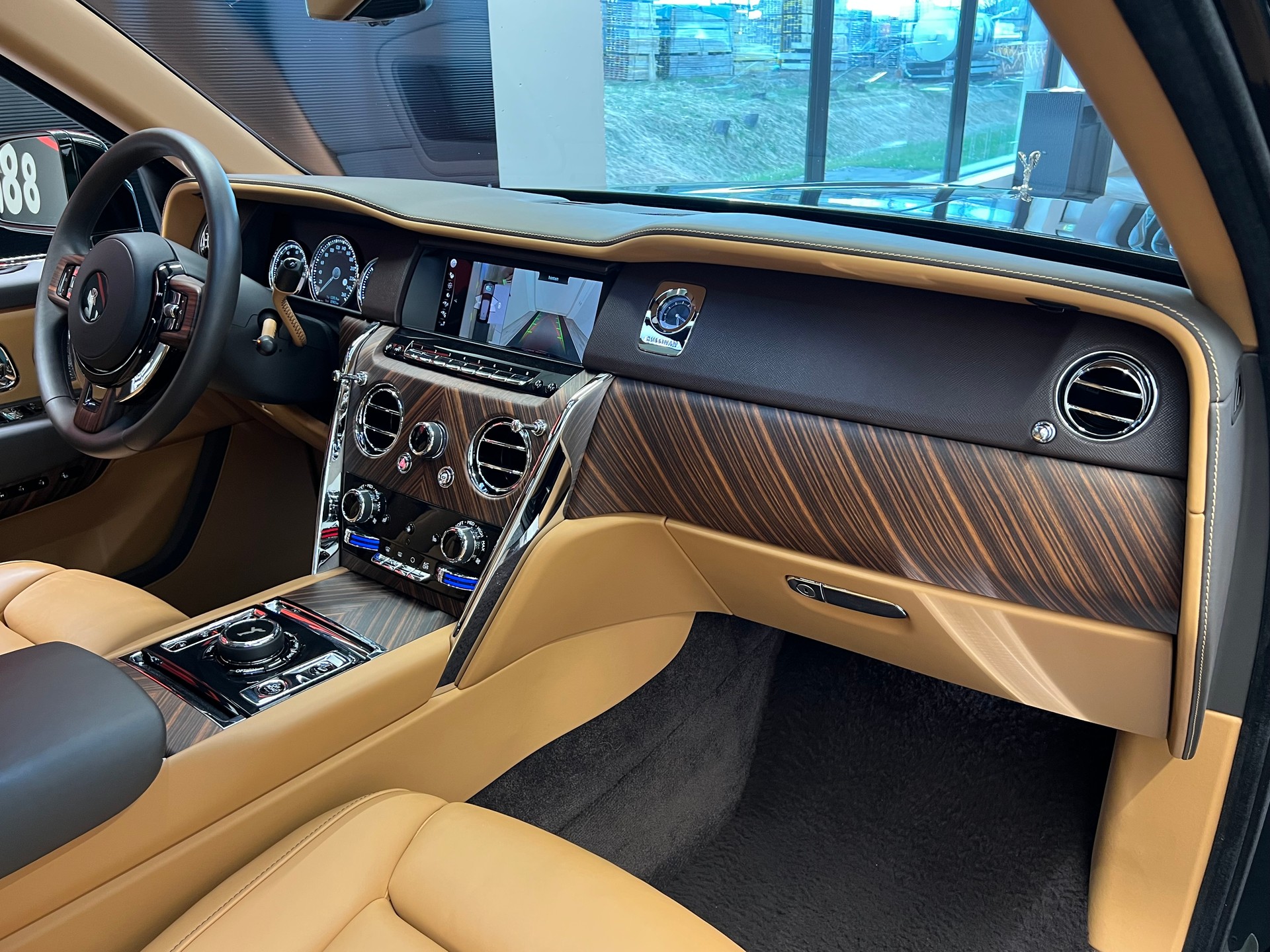 ROLLS-ROYCE Cullinan 6.7 V12-image-19