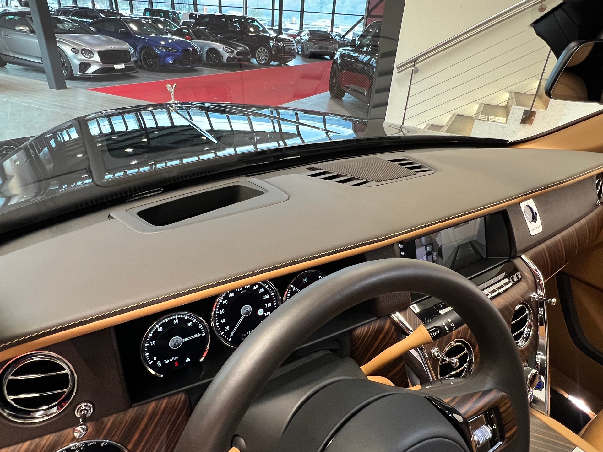 ROLLS-ROYCE Cullinan 6.7 V12-image-26