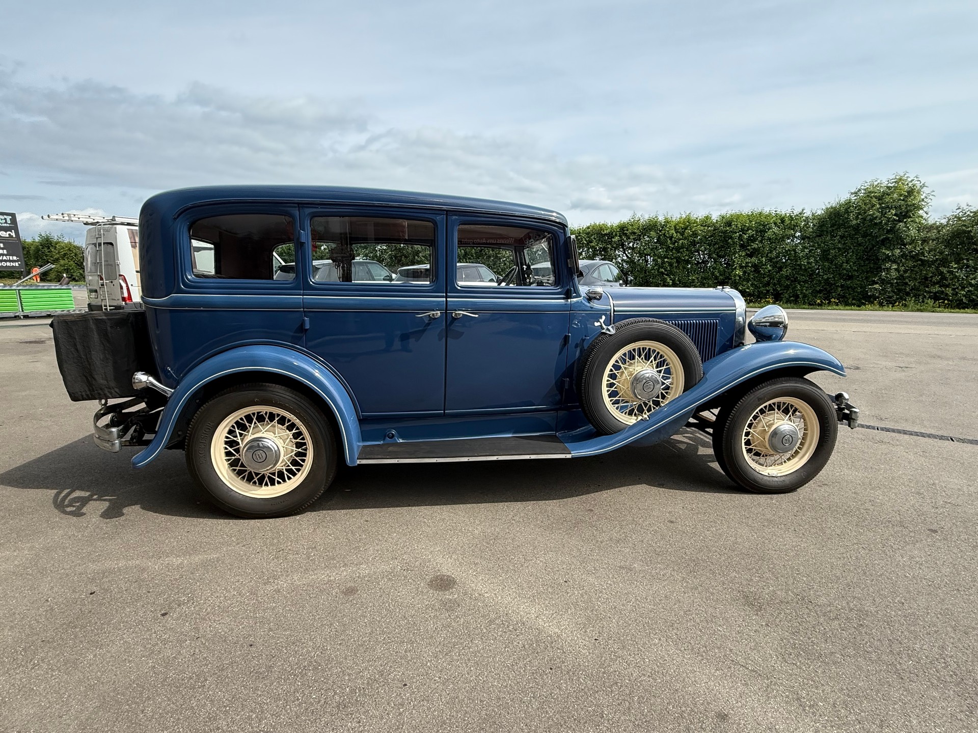 CHRYSLER Six Sedan CI-image-4