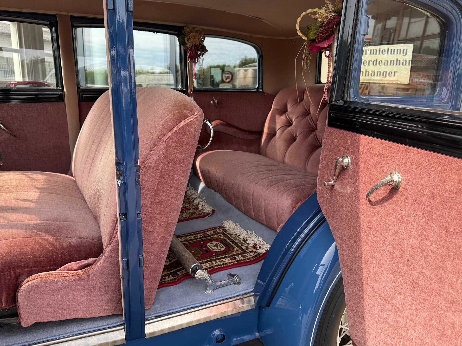 CHRYSLER Six Sedan CI-image-7