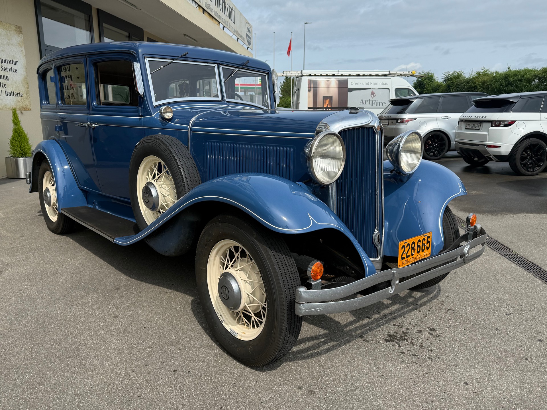 CHRYSLER Six Sedan CI-image-5