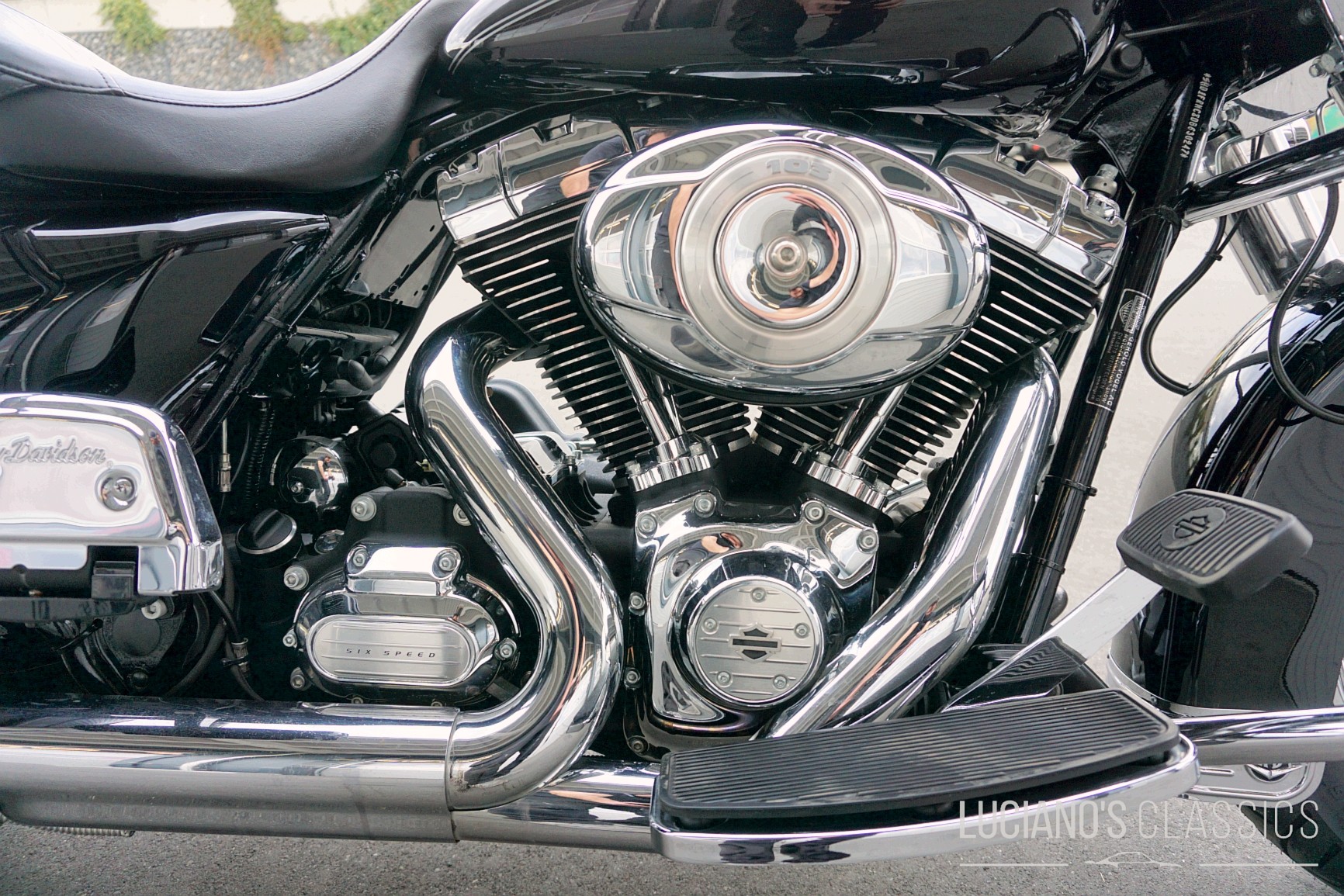 HARLEY-DAVIDSON FLHRC Road King Classic 103 ABS-image-10
