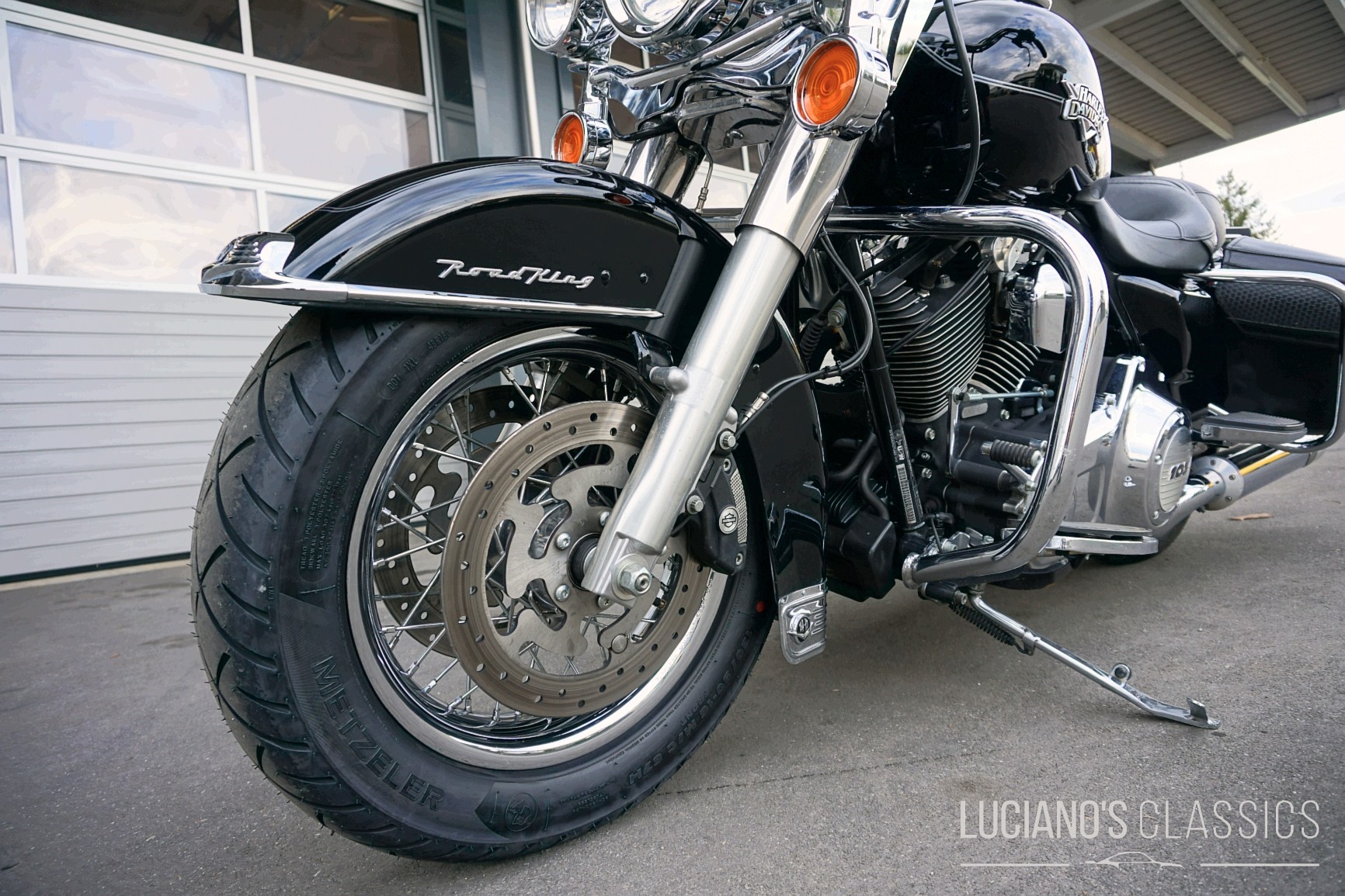 HARLEY-DAVIDSON FLHRC Road King Classic 103 ABS-image-7