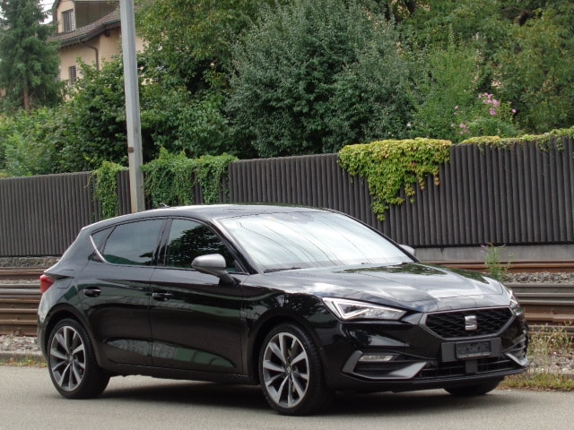 SEAT Leon 1.5 eTSI mHEV DSG FR-image-14