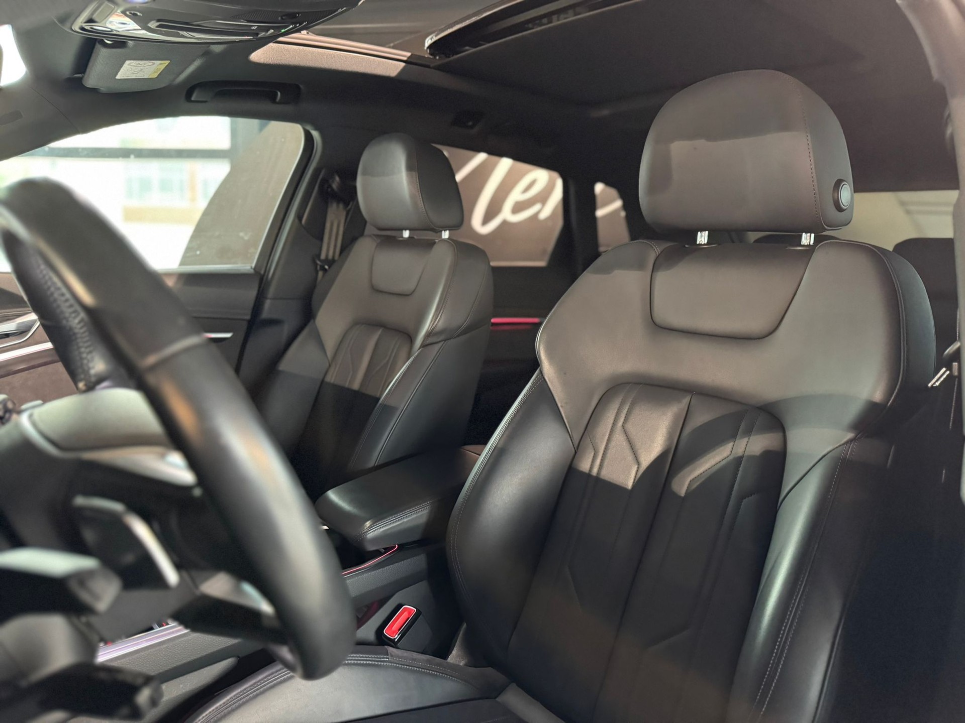 AUDI e-tron 55 quattro-image-4