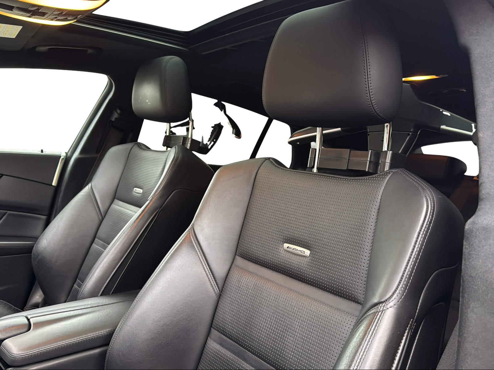MERCEDES-BENZ CLS Shooting Brake 63 AMG 4Matic Speedshift MCT-image-15