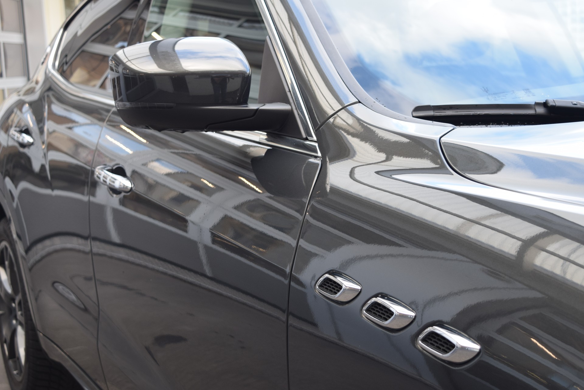 MASERATI Levante 3.0 V6 GranLusso Automatica-image-7
