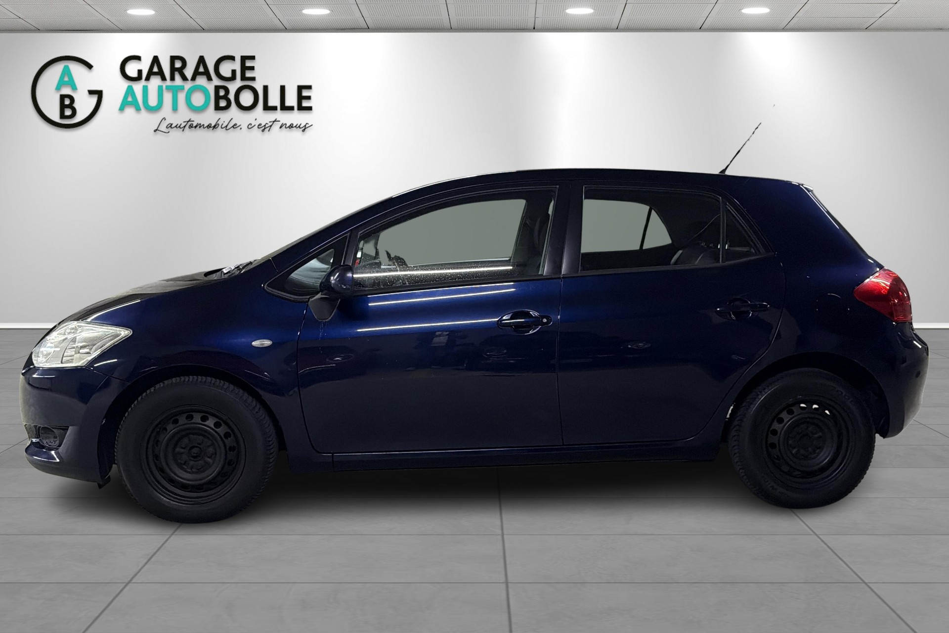 TOYOTA Auris 1.4 Linea Luna-image-6