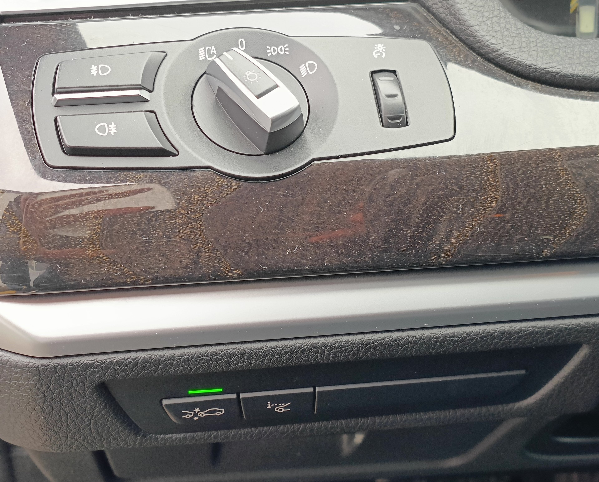 BMW 530d GT Sport 4x4-image-10