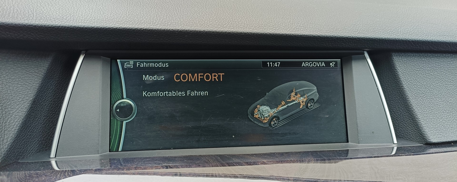 BMW 530d GT Sport 4x4-image-12