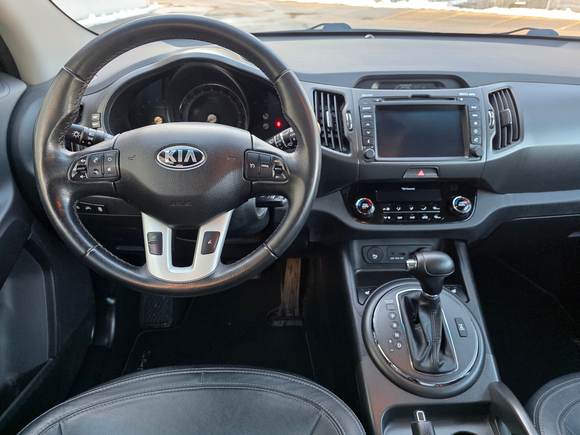 KIA Sportage 2.0 CRDi Style 4WD Automatic-image-20