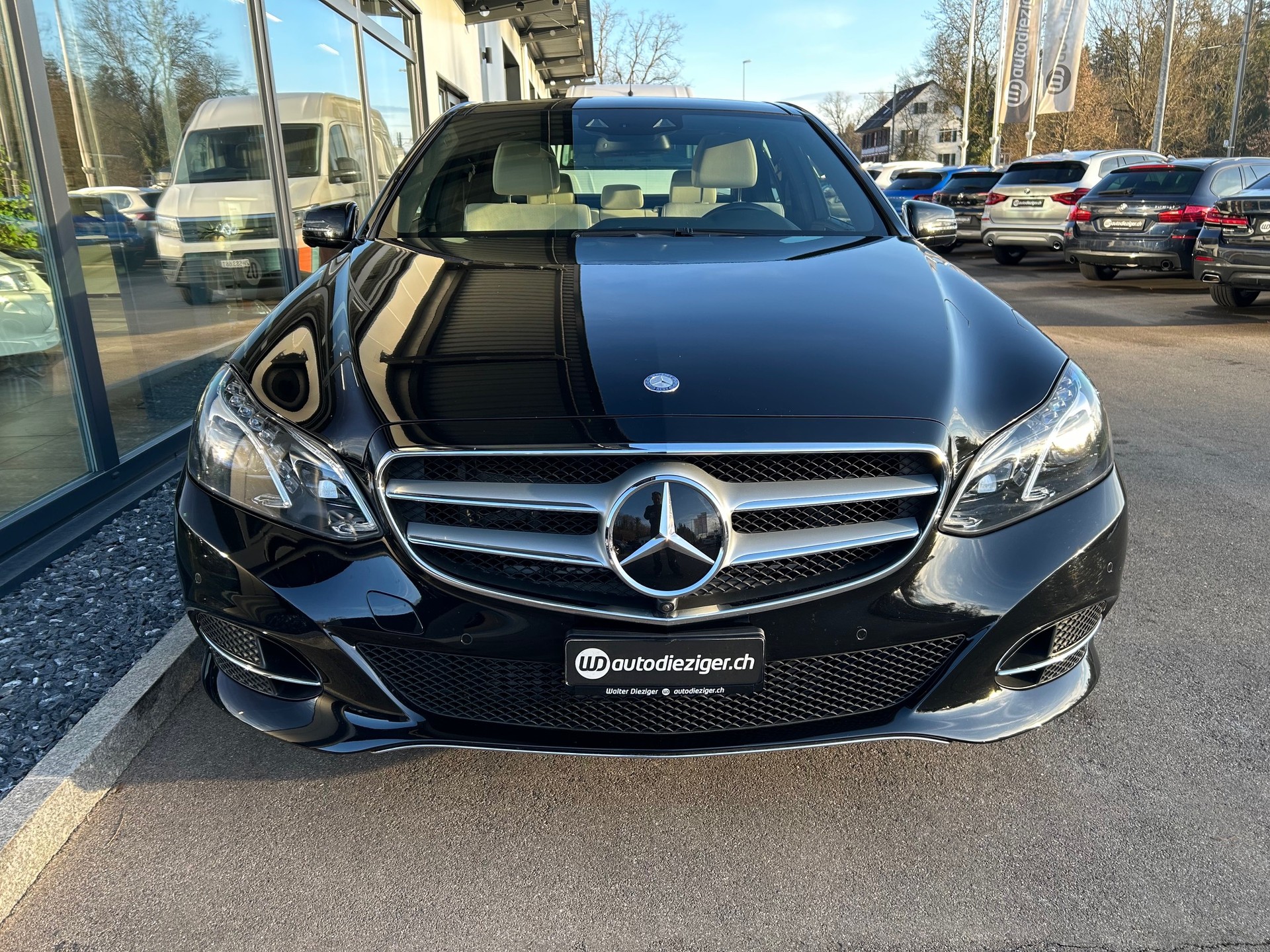 MERCEDES-BENZ E 350 BlueTEC Avantgarde 4Matic 7G-Tronic-image-1