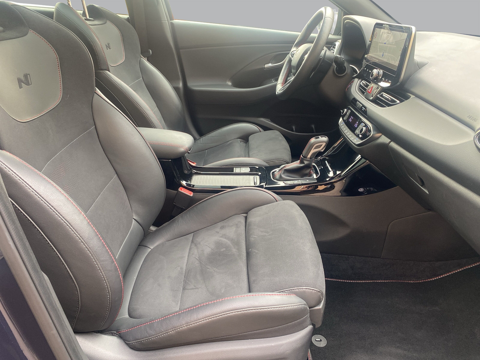 HYUNDAI i30 1.5 T-GDi N Line DCT-image-11