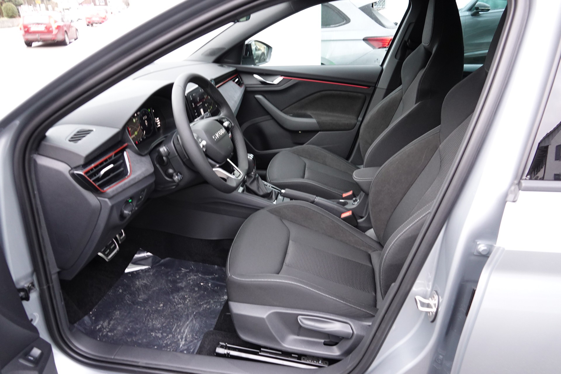 SKODA Scala 1.0 TSI Dynamic-image-12
