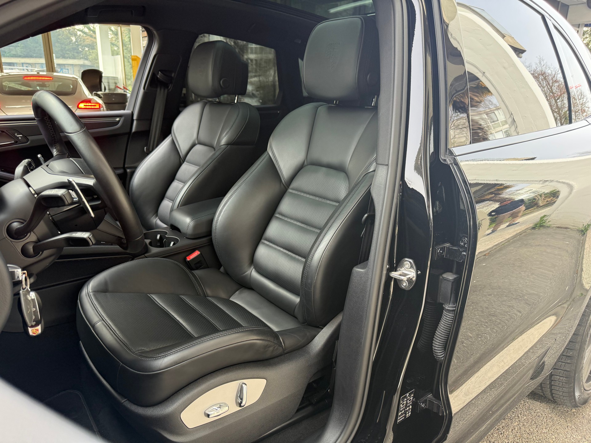 PORSCHE Macan PDK-image-10