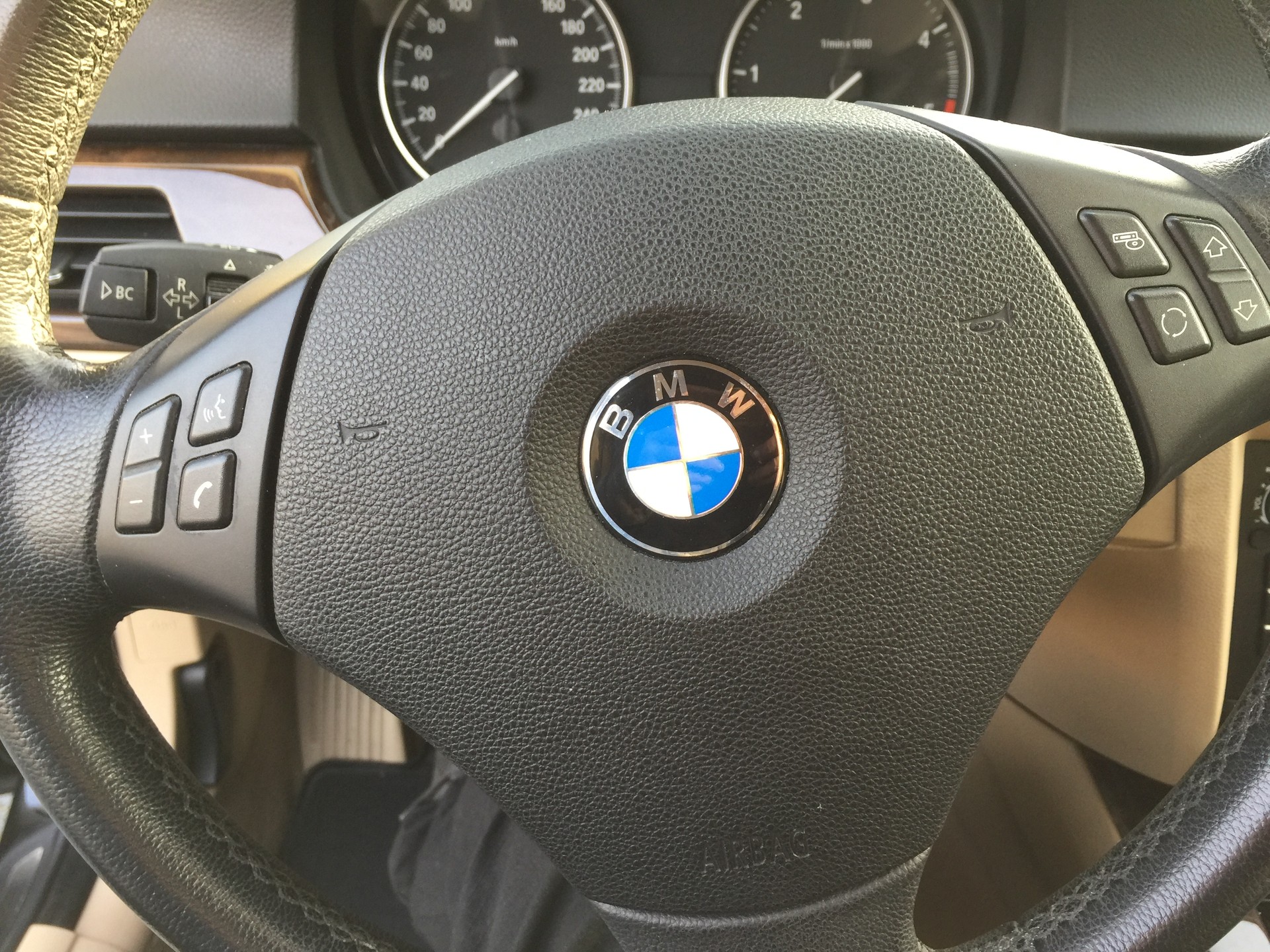 BMW 320d more4you-image-13