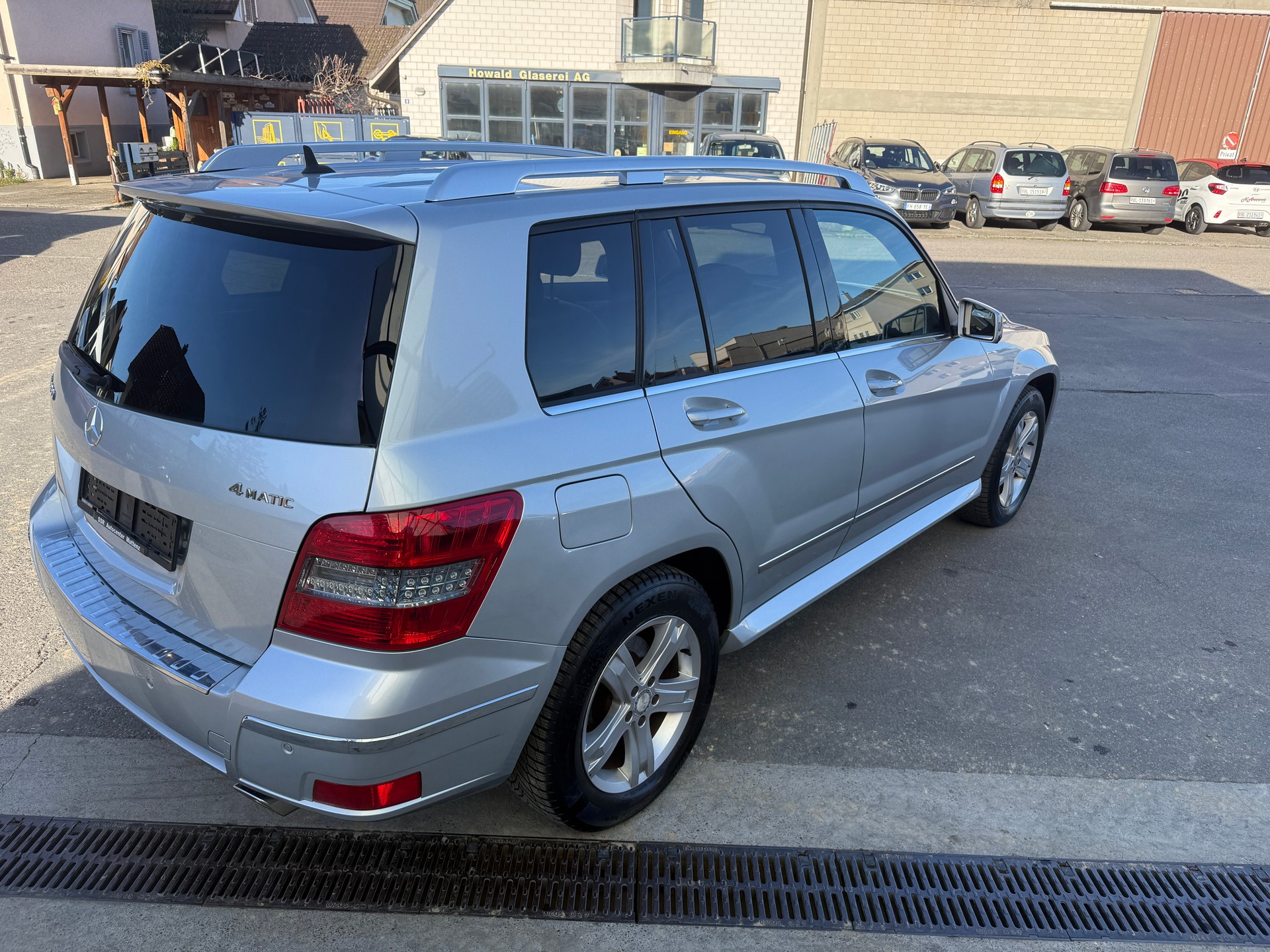 MERCEDES-BENZ GLK 350 4Matic 7G-Tronic-image-4