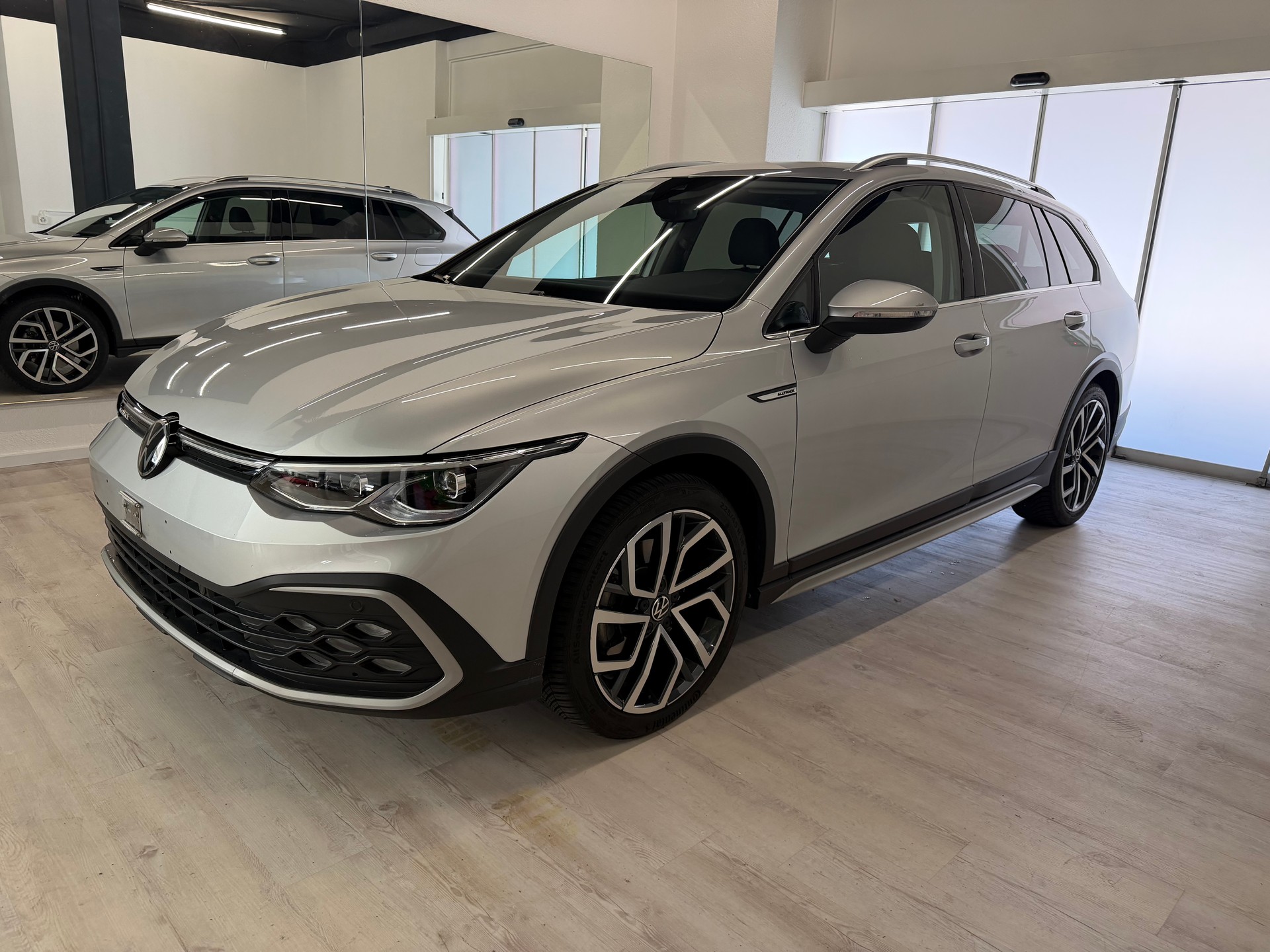 VW Golf 2.0 TDI Alltrack DSG 4Motion