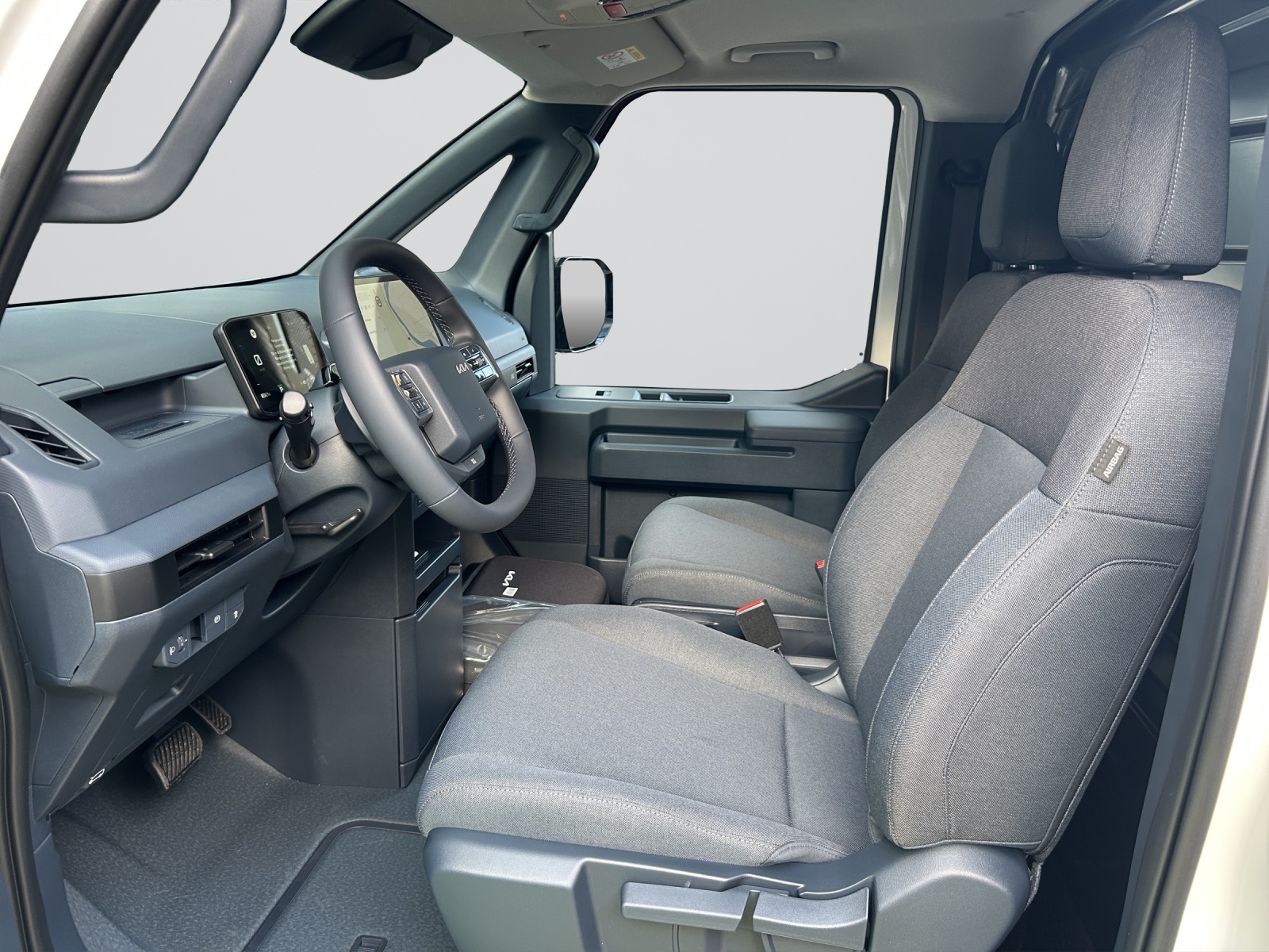 KIA PV5 Cargo 71.2 kWh Plus-image-5