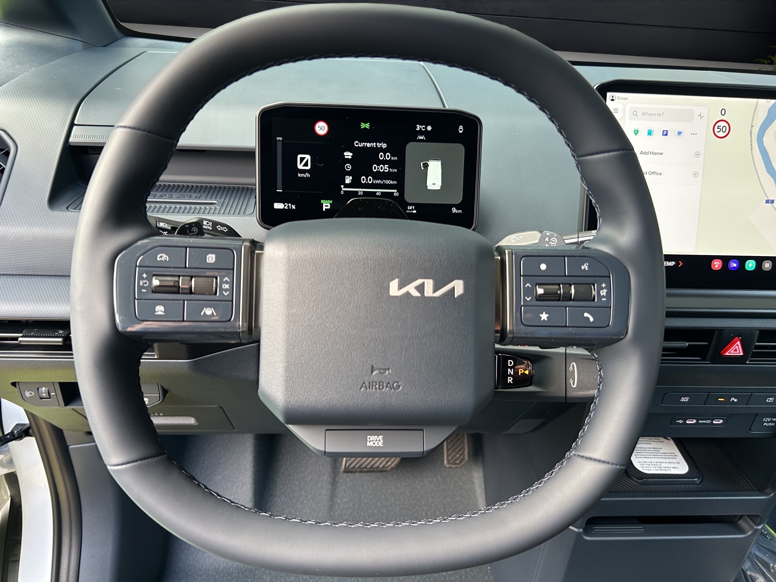 KIA PV5 Cargo 71.2 kWh Plus-image-13
