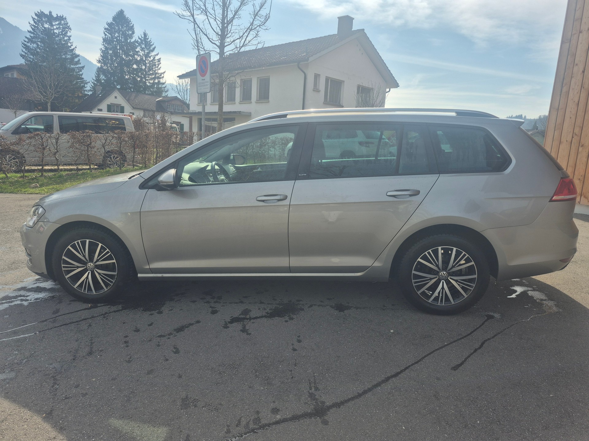 VW Golf 1.2 TSI ALLSTAR-image-5