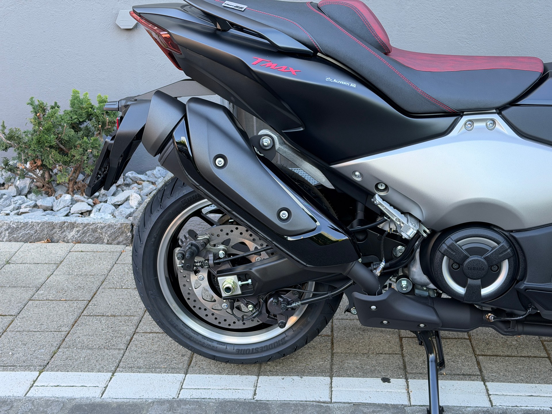 YAMAHA TMAX 25th Anniversary-image-13