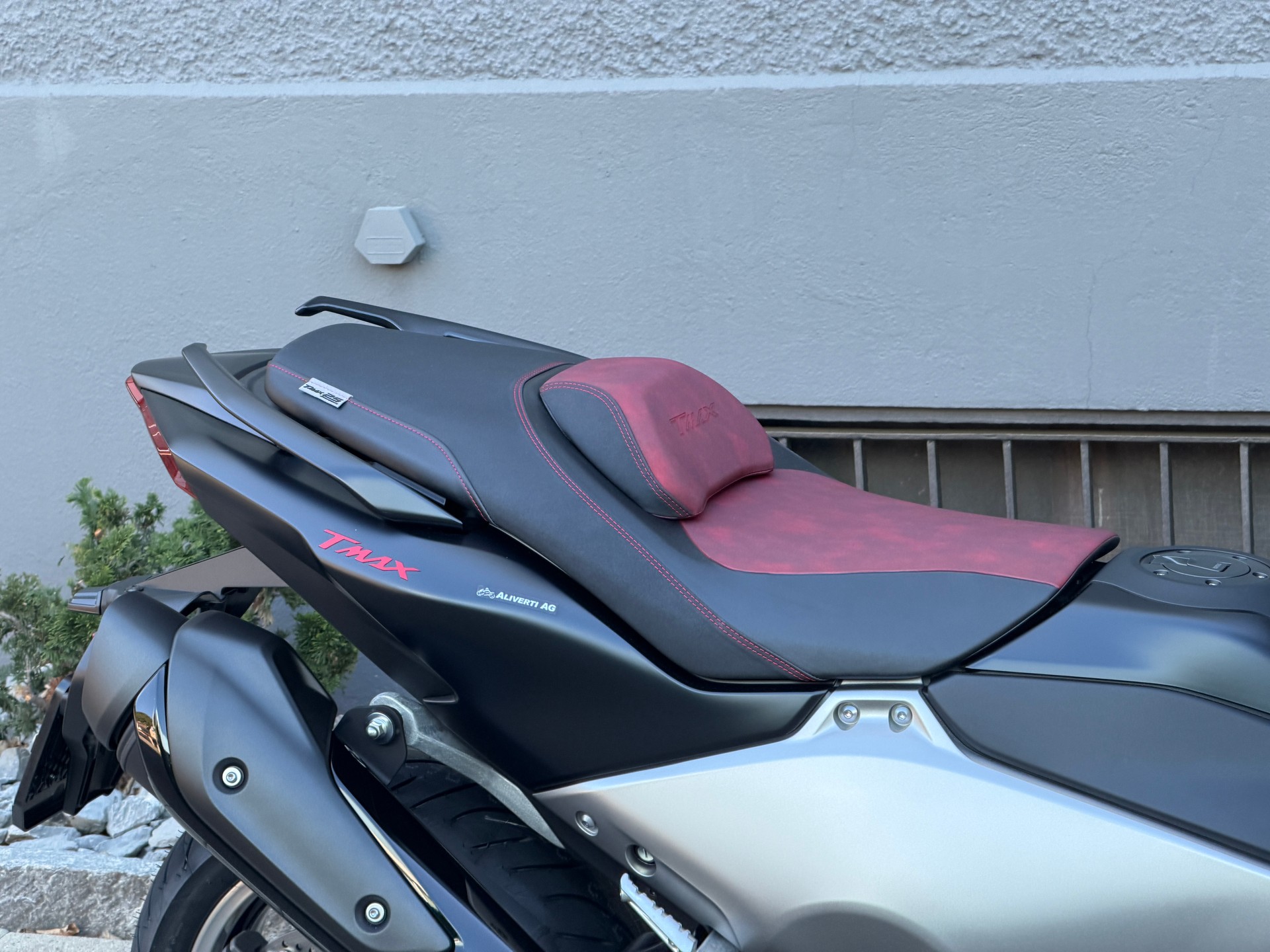 YAMAHA TMAX 25th Anniversary-image-11