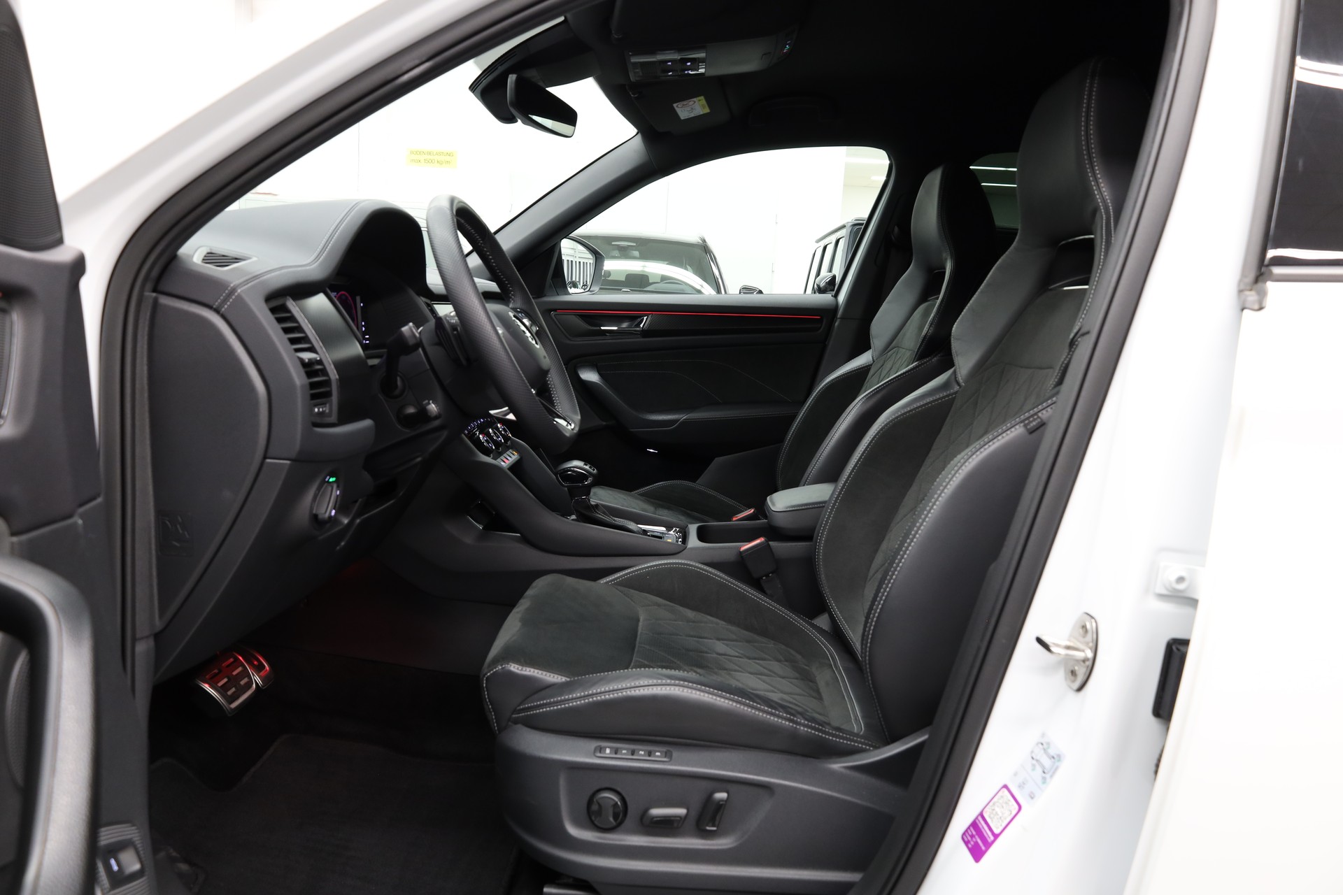 SKODA Kodiaq 2.0 TDI 200 Sportline DSG-image-13