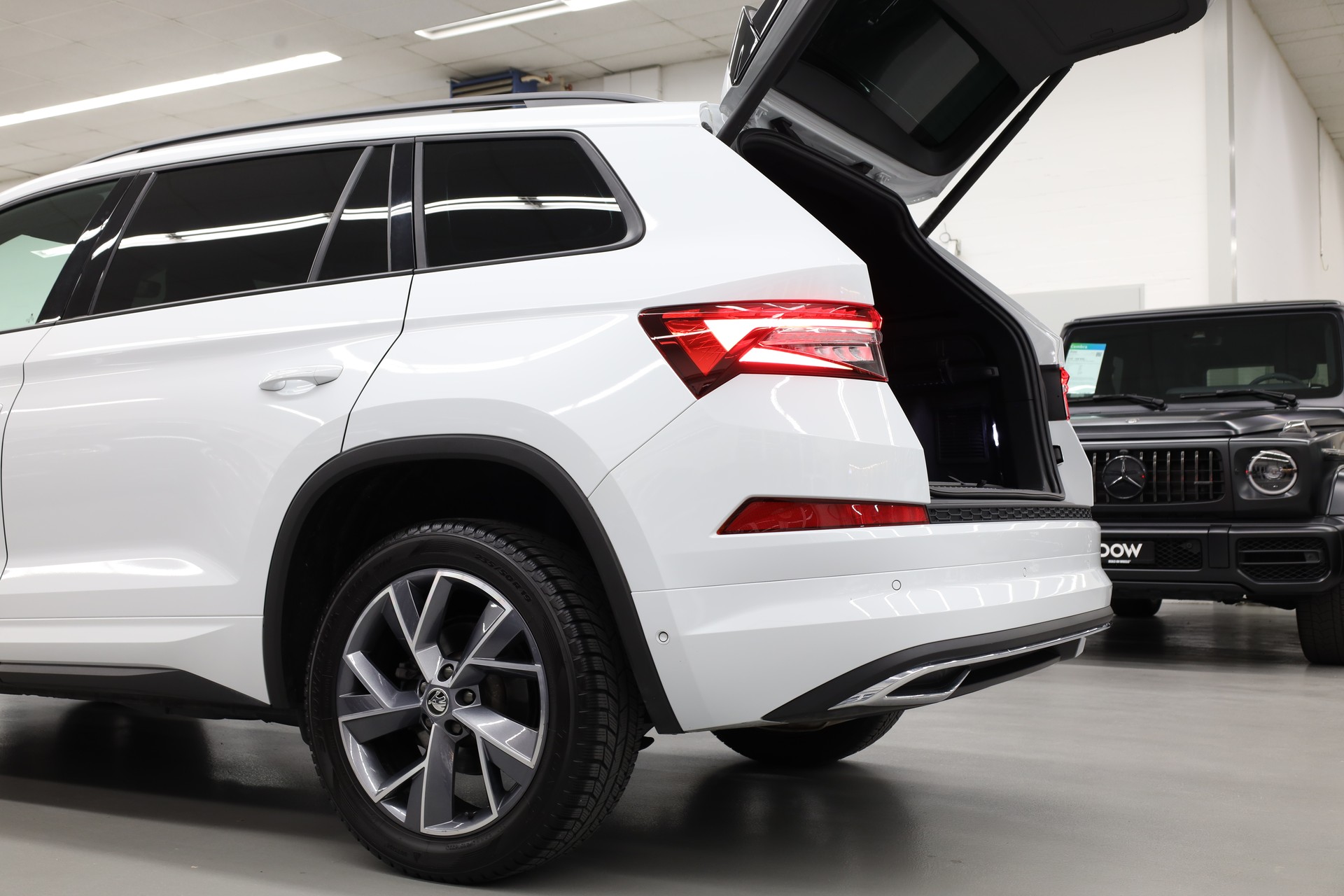 SKODA Kodiaq 2.0 TDI 200 Sportline DSG-image-10