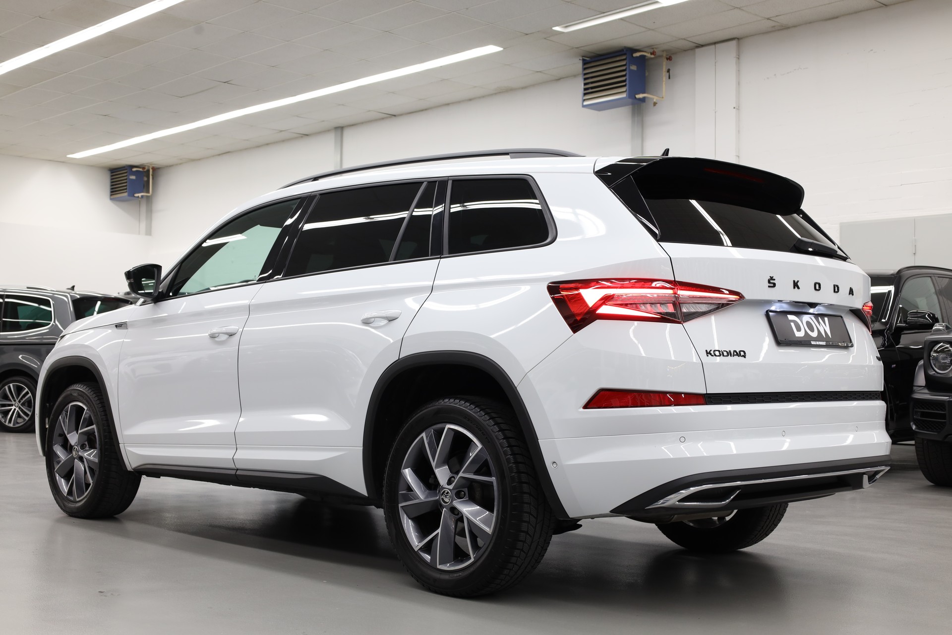 SKODA Kodiaq 2.0 TDI 200 Sportline DSG-image-6
