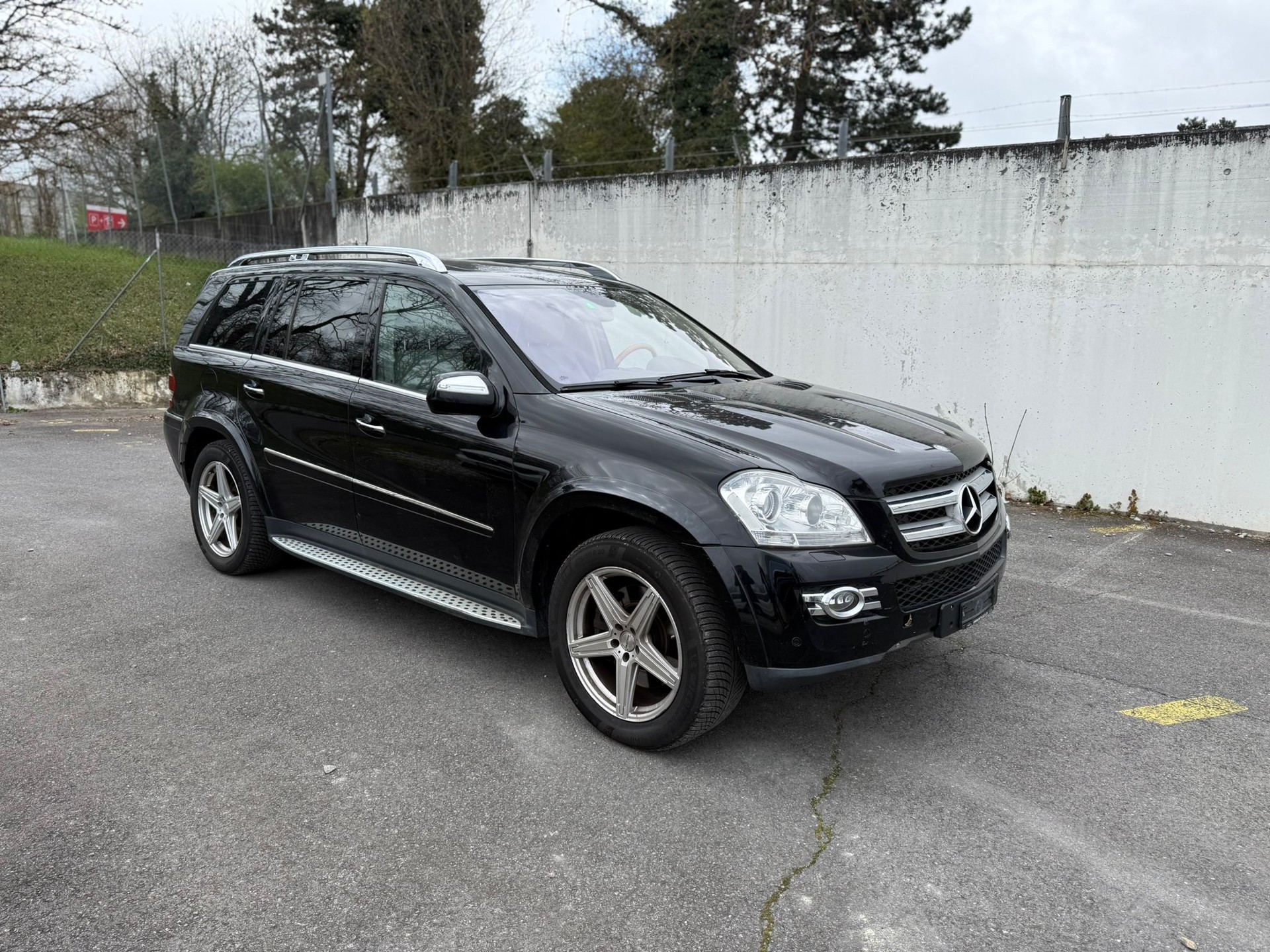 MERCEDES-BENZ GL 500 4Matic 7G-Tronic-image-2