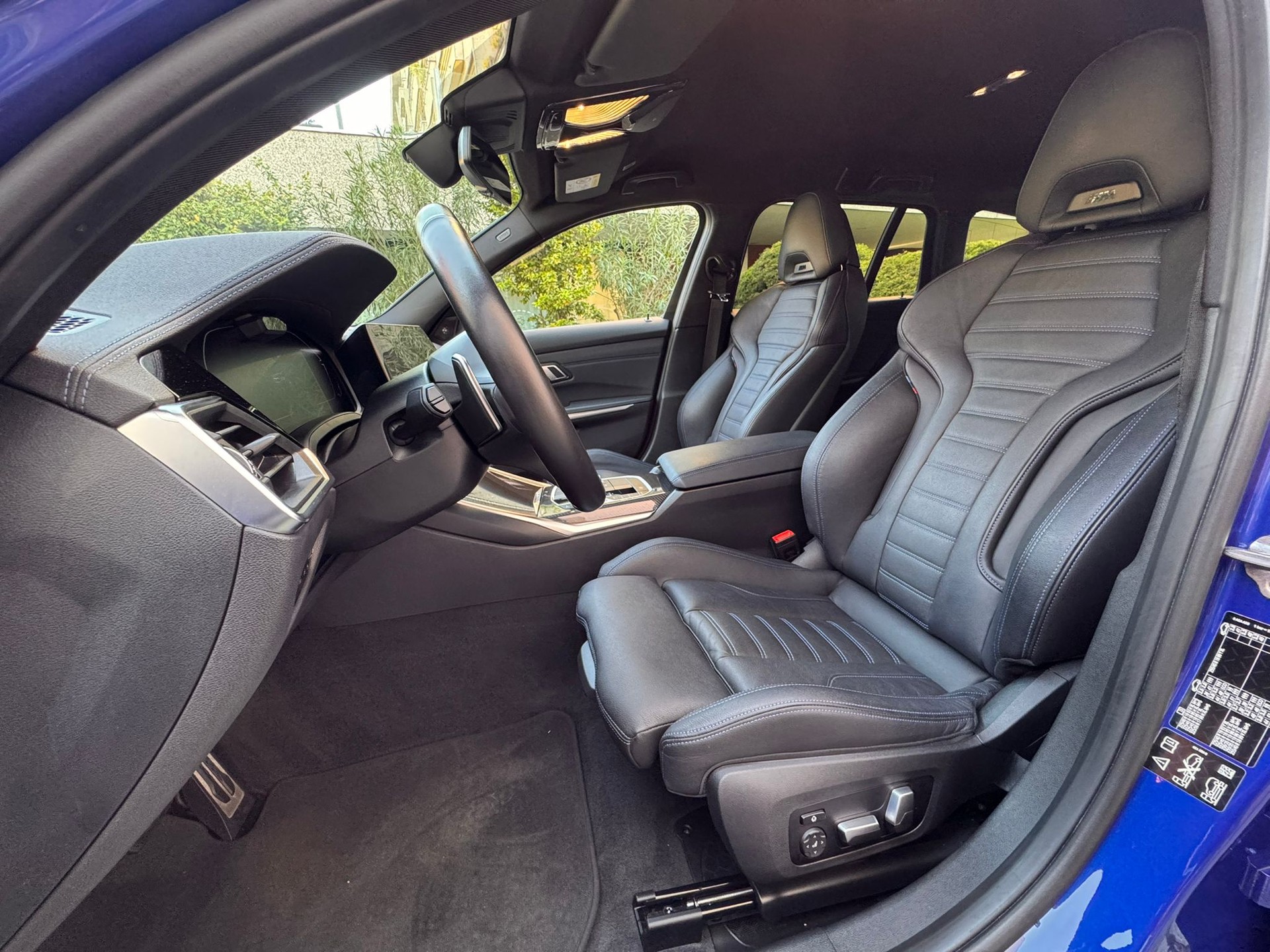 BMW M340i xDrive 48V Touring Steptronic-image-7