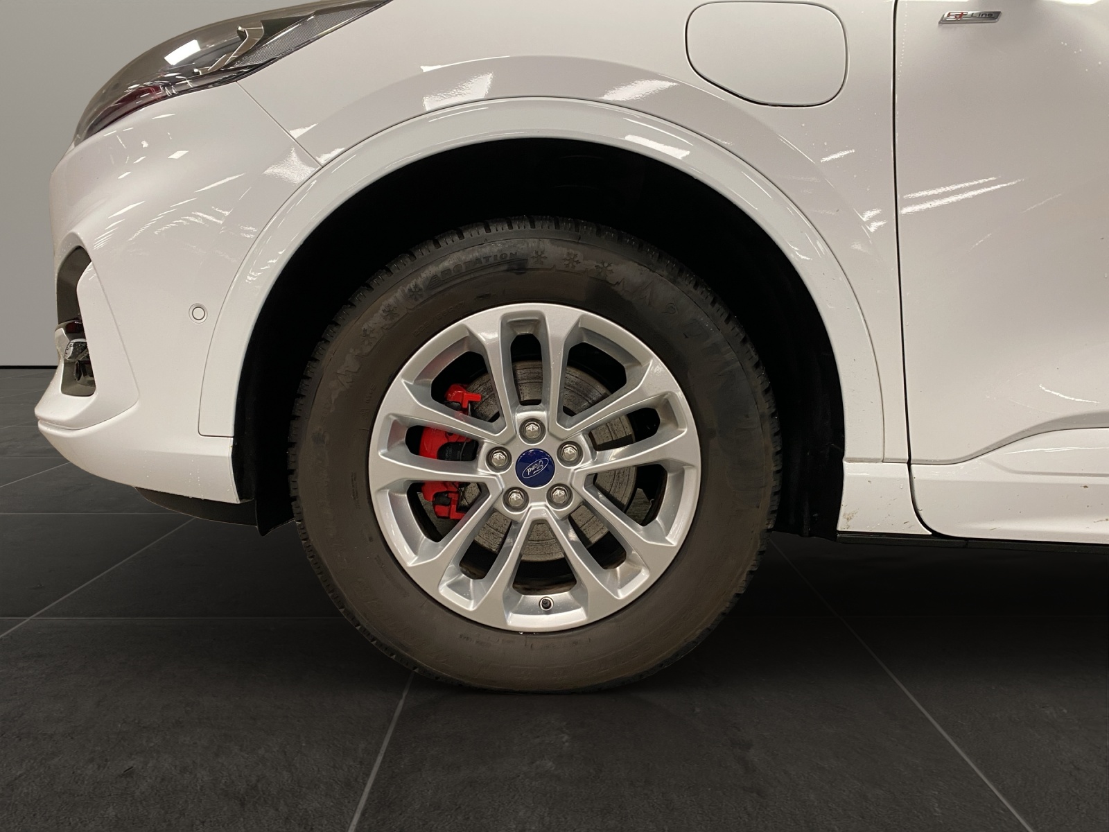 FORD KUGA 2.5 Plug-in Hybrid-image-9