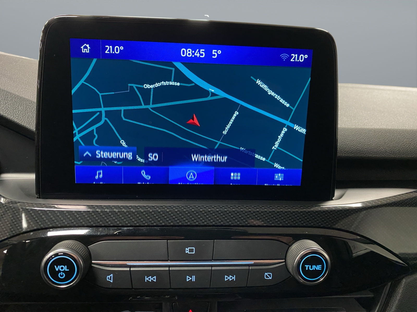FORD KUGA 2.5 Plug-in Hybrid-image-14