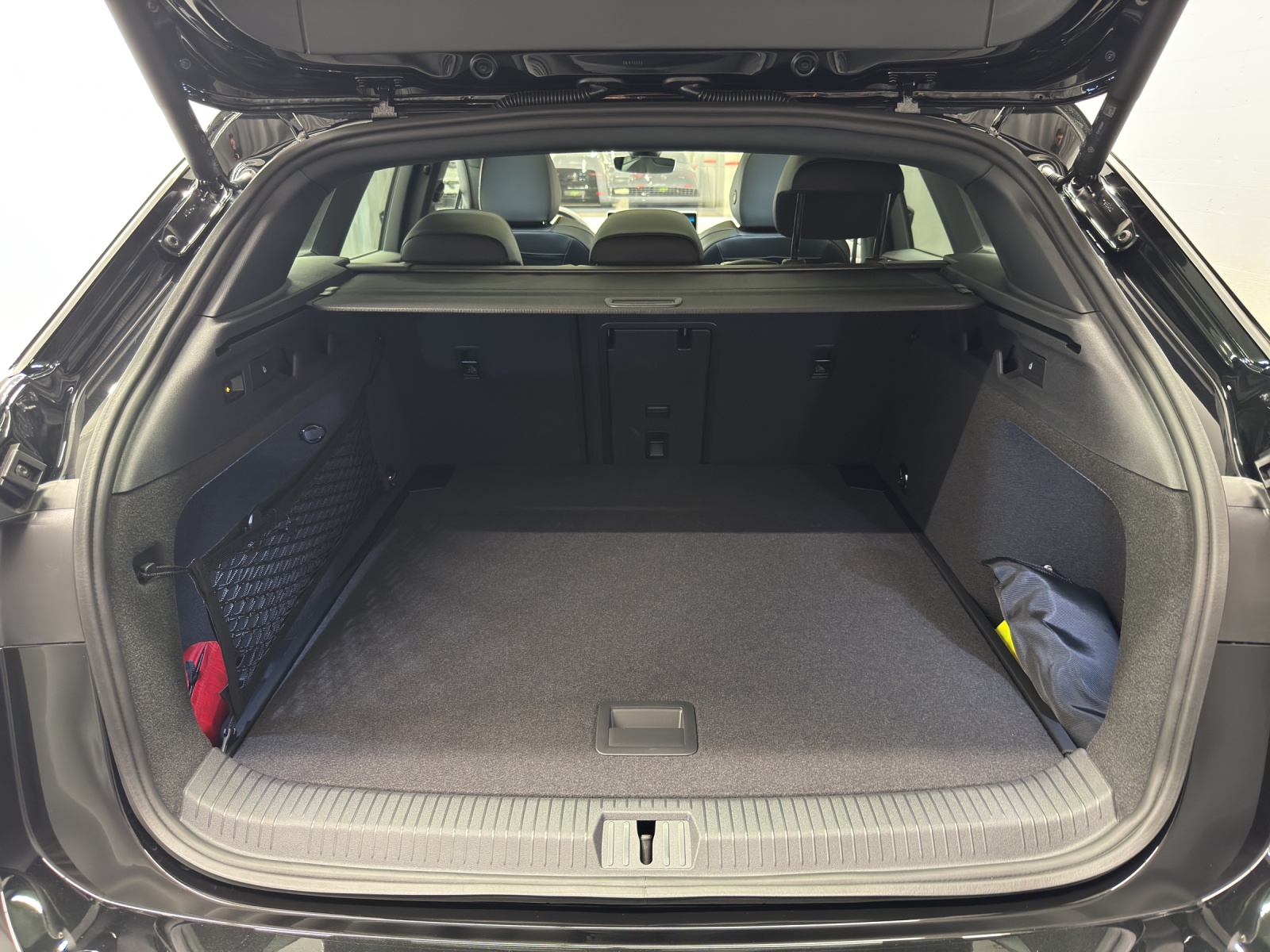 VW ID.7 Tourer Pro S United-image-10