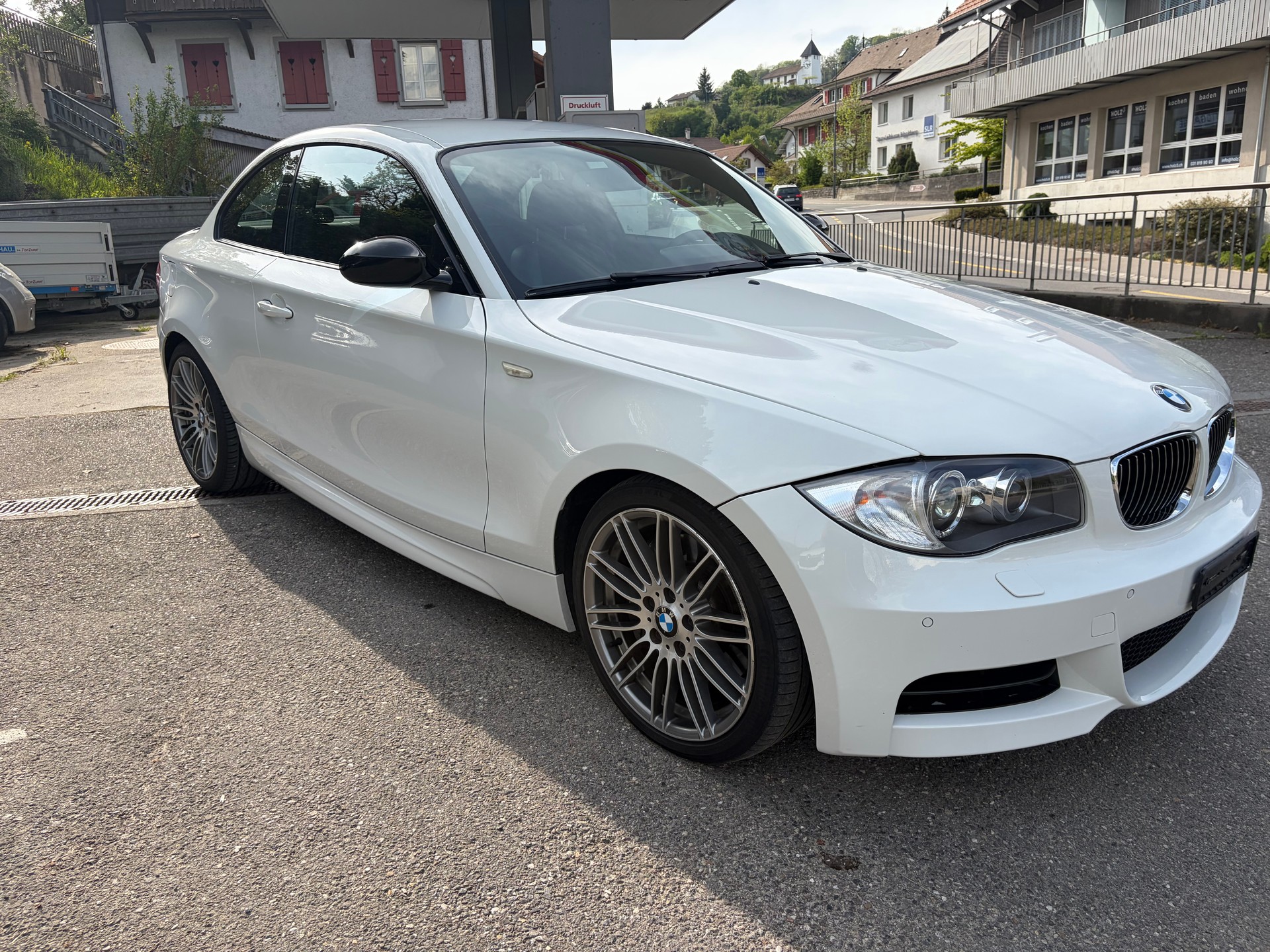 BMW 135i Coupé-image-2