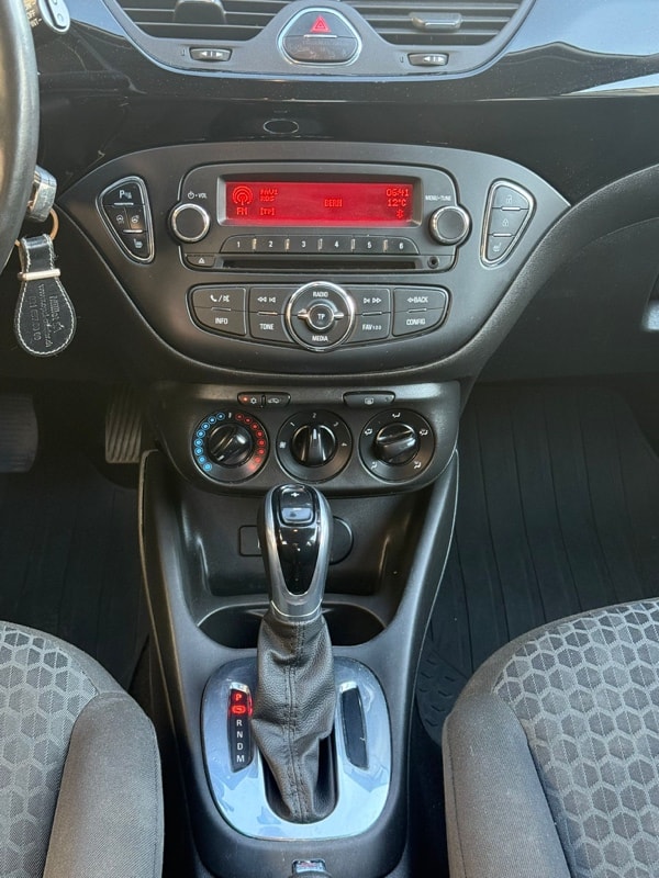 OPEL Corsa 1.4 EcoTec Enjoy Automat-image-7