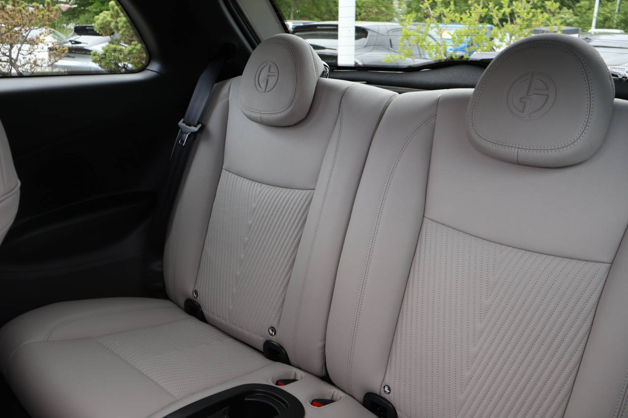 FIAT 500 Armani-image-12