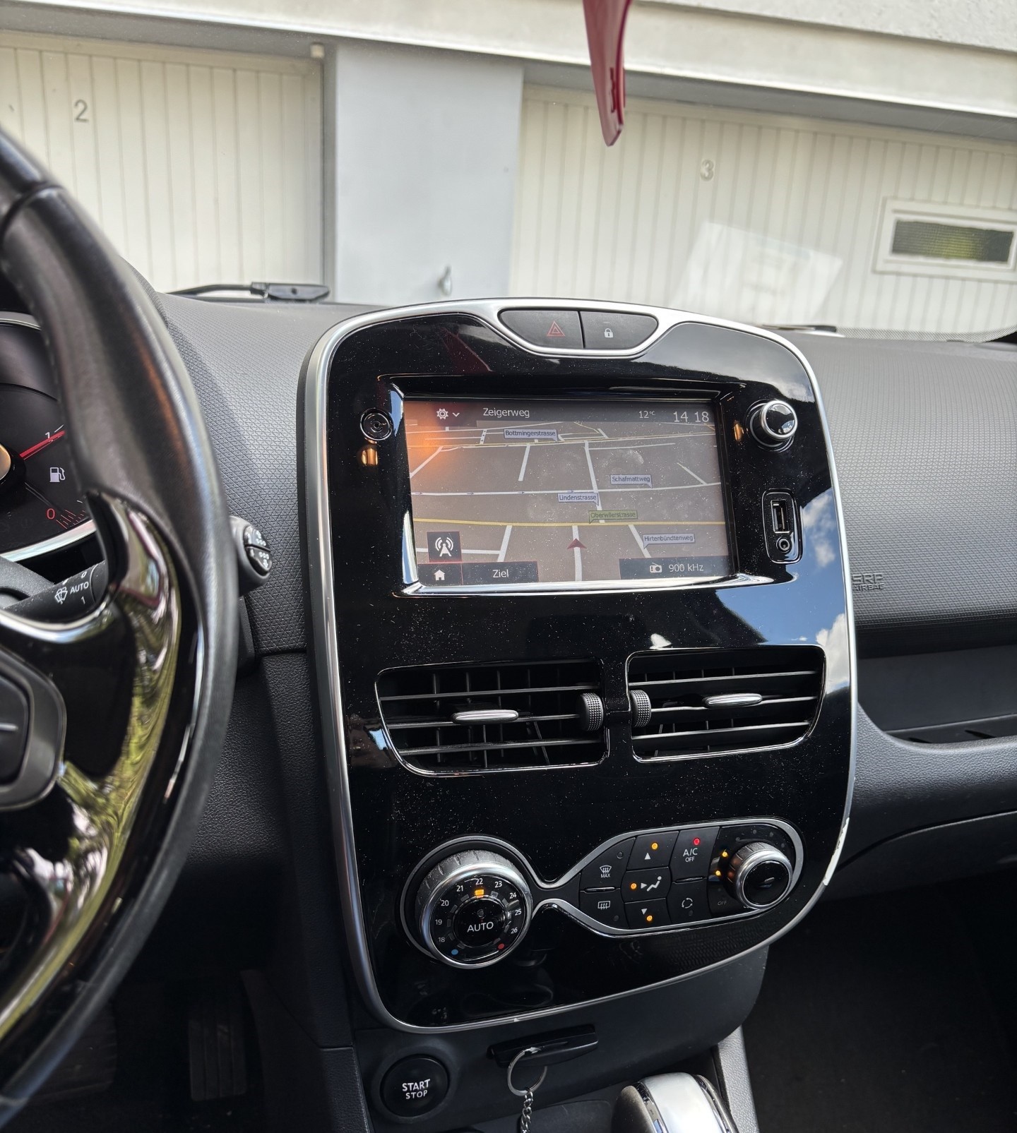 RENAULT 1.5 dCi Expression S/S-image-9