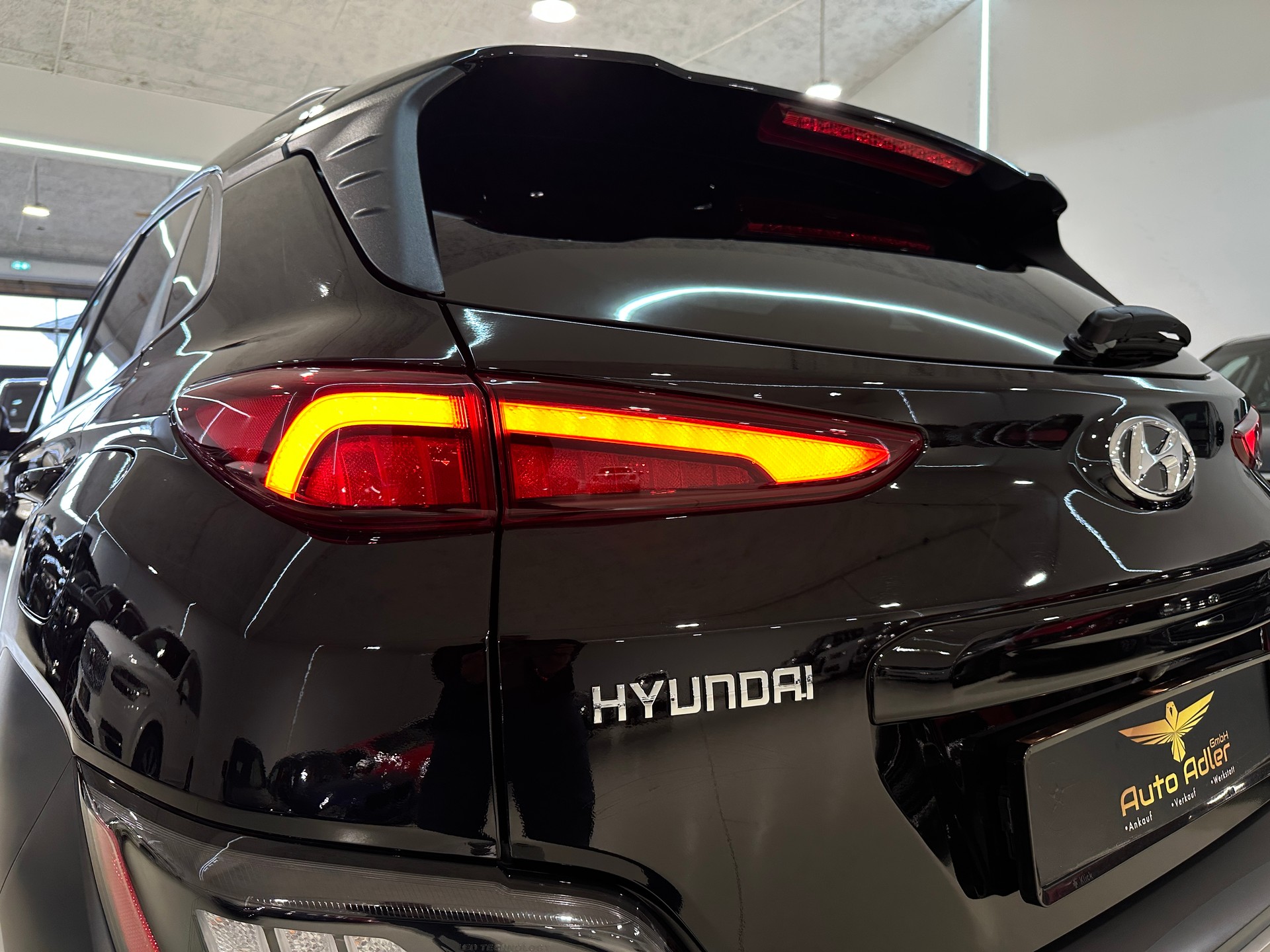 HYUNDAI Kona 1.6 T-GDi Amplia DCT-image-7