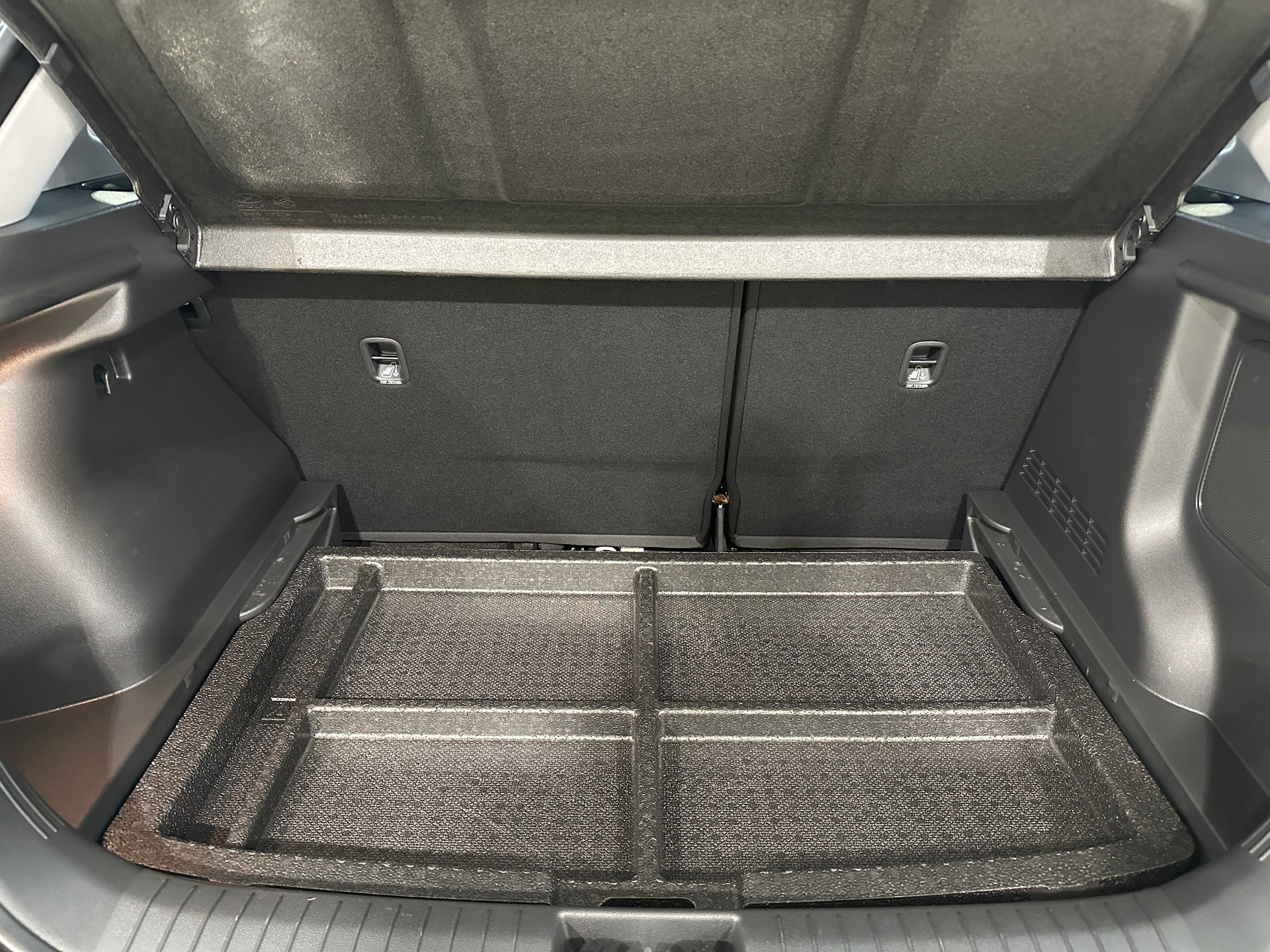 HYUNDAI Kona 1.6 T-GDi Amplia DCT-image-29