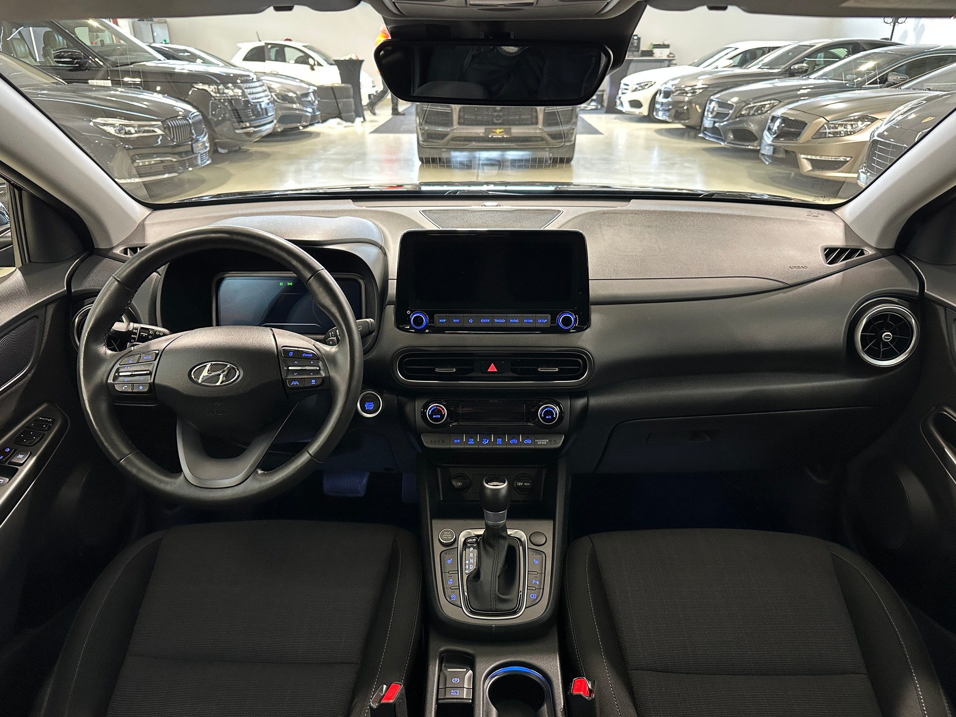 HYUNDAI Kona 1.6 T-GDi Amplia DCT-image-16