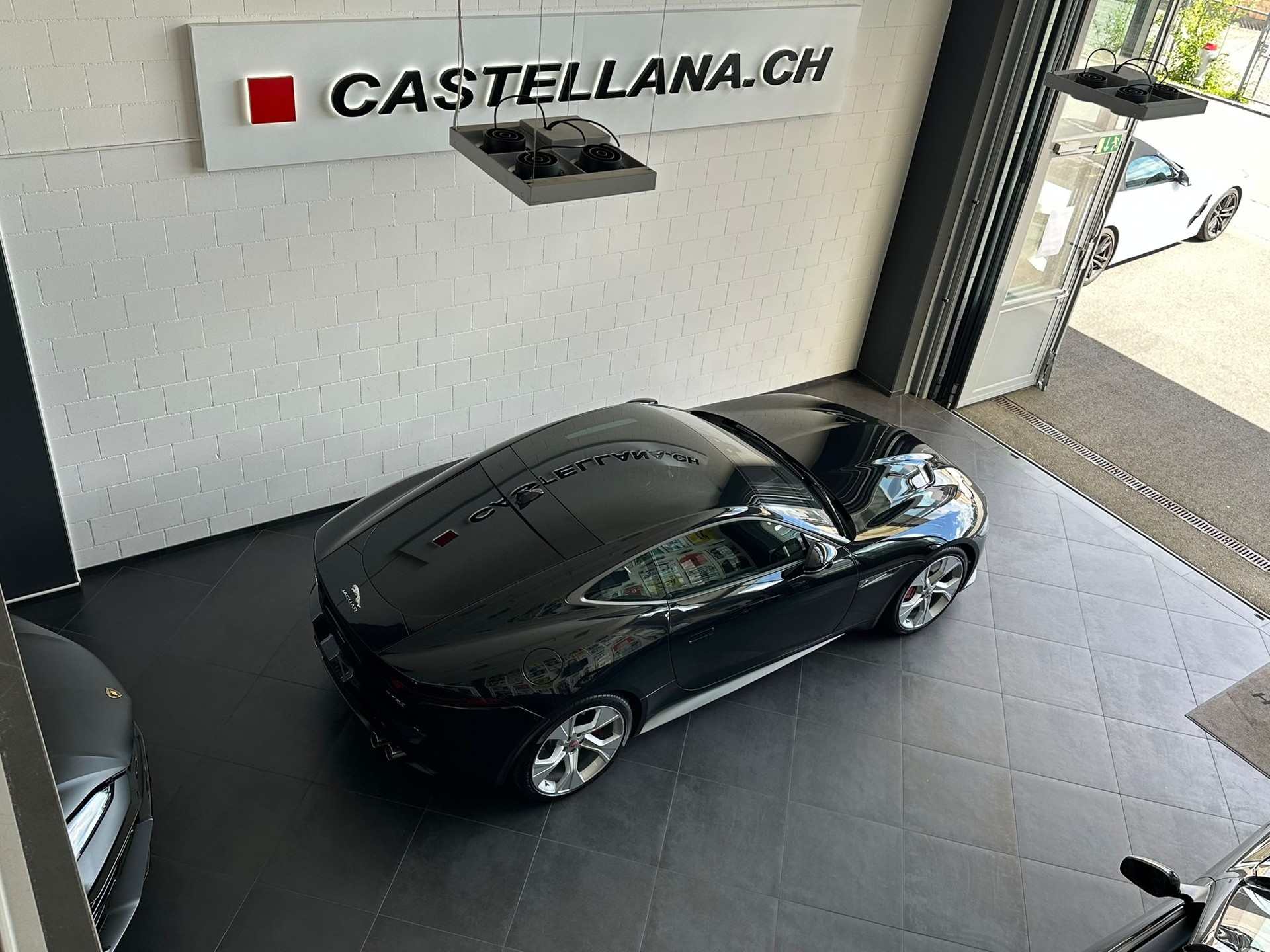 JAGUAR F-Type Coupé 5.0 V8 First Edition Automatik AWD-image-4