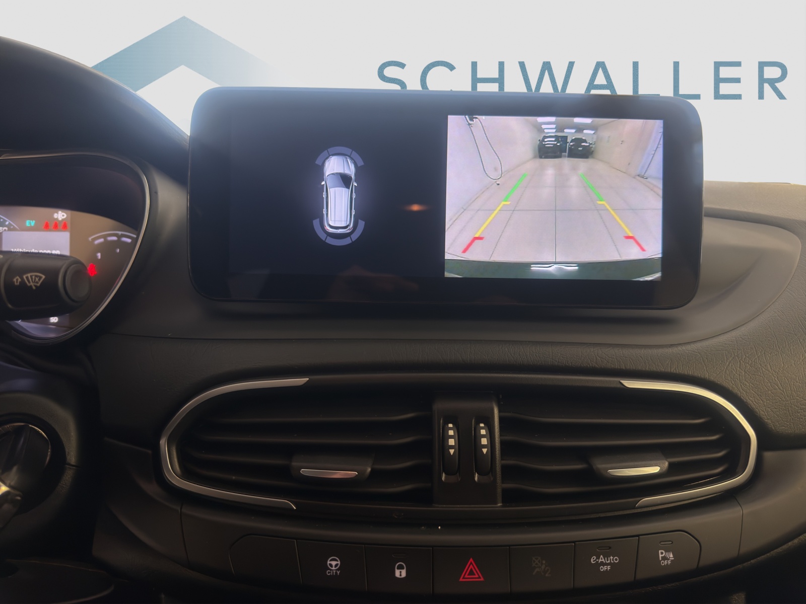 FIAT TIPO SW 1.5 Hybrid Swiss Cross-image-11